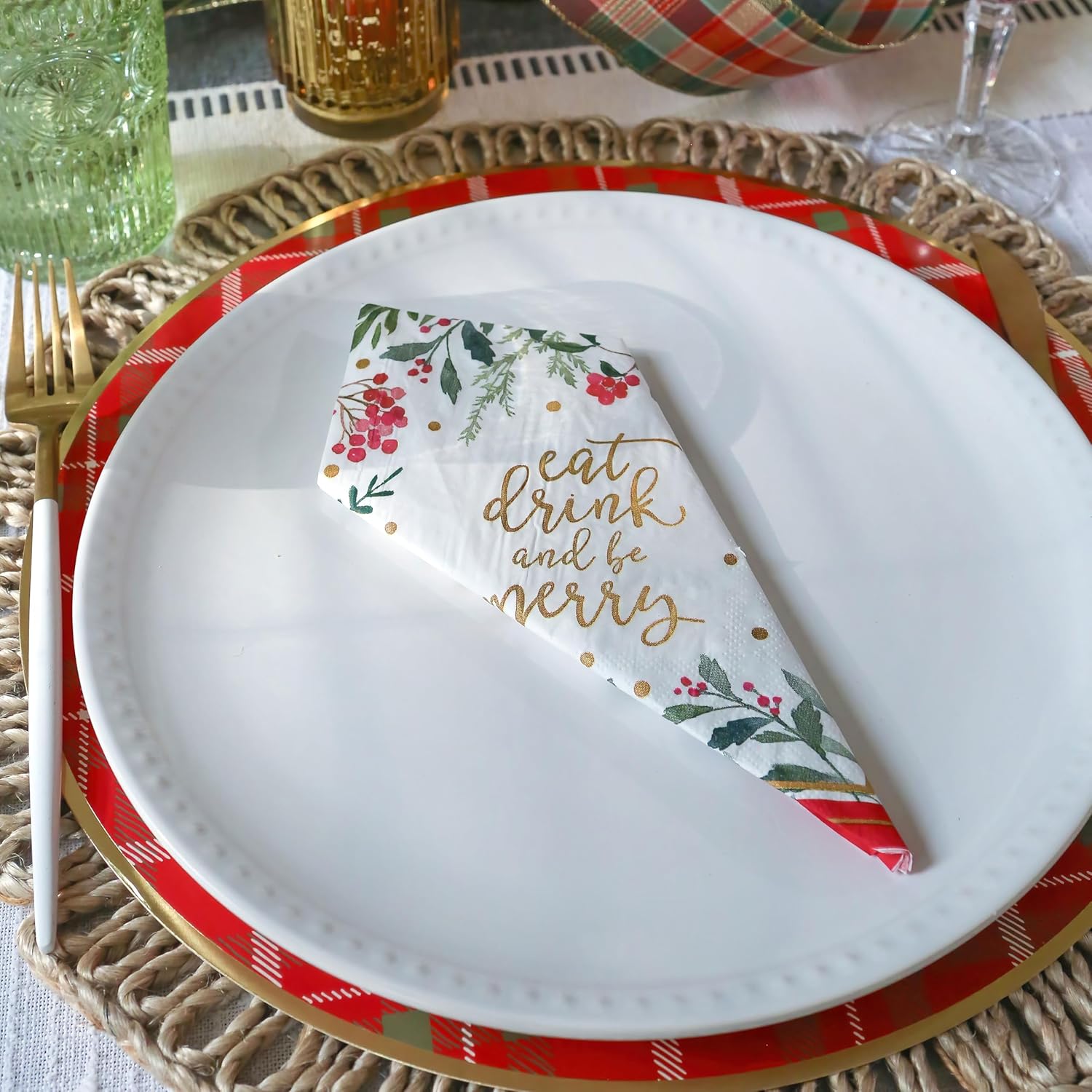 Kate Aspen 62pc Christmas Tableware Set Holiday Dinner Party Kit - 16pcs 7 inch & 9 inch Heavy Duty Disposable Party Plates, 30pcs 6.5 inch Durable Paper Napkins - Image 8