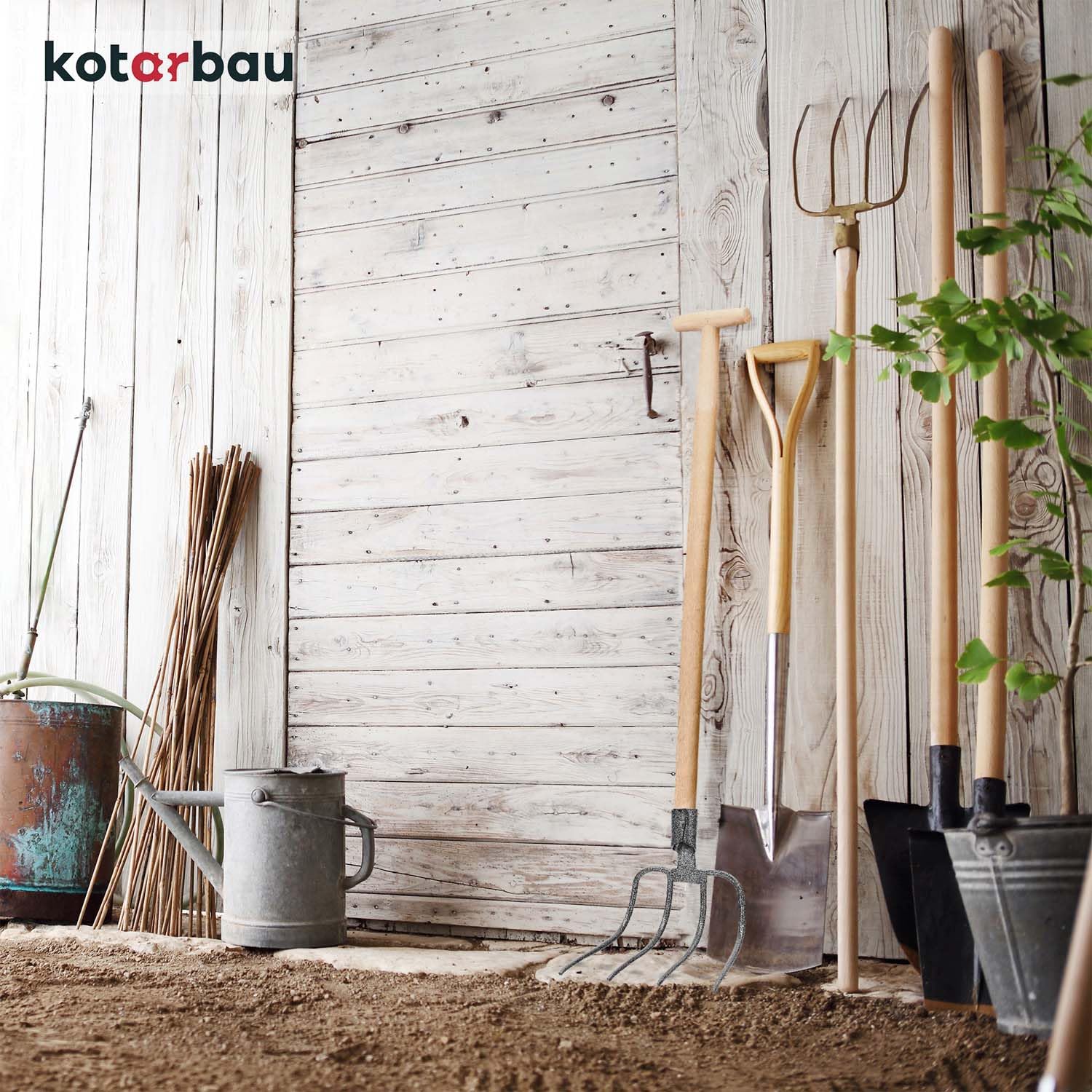 KOTARBAU® Fourche de Jardin 4 Dents Fourche à Bêcher Fourche à Compost à Fumier Accessoire de Jardin Outil de Jardinage