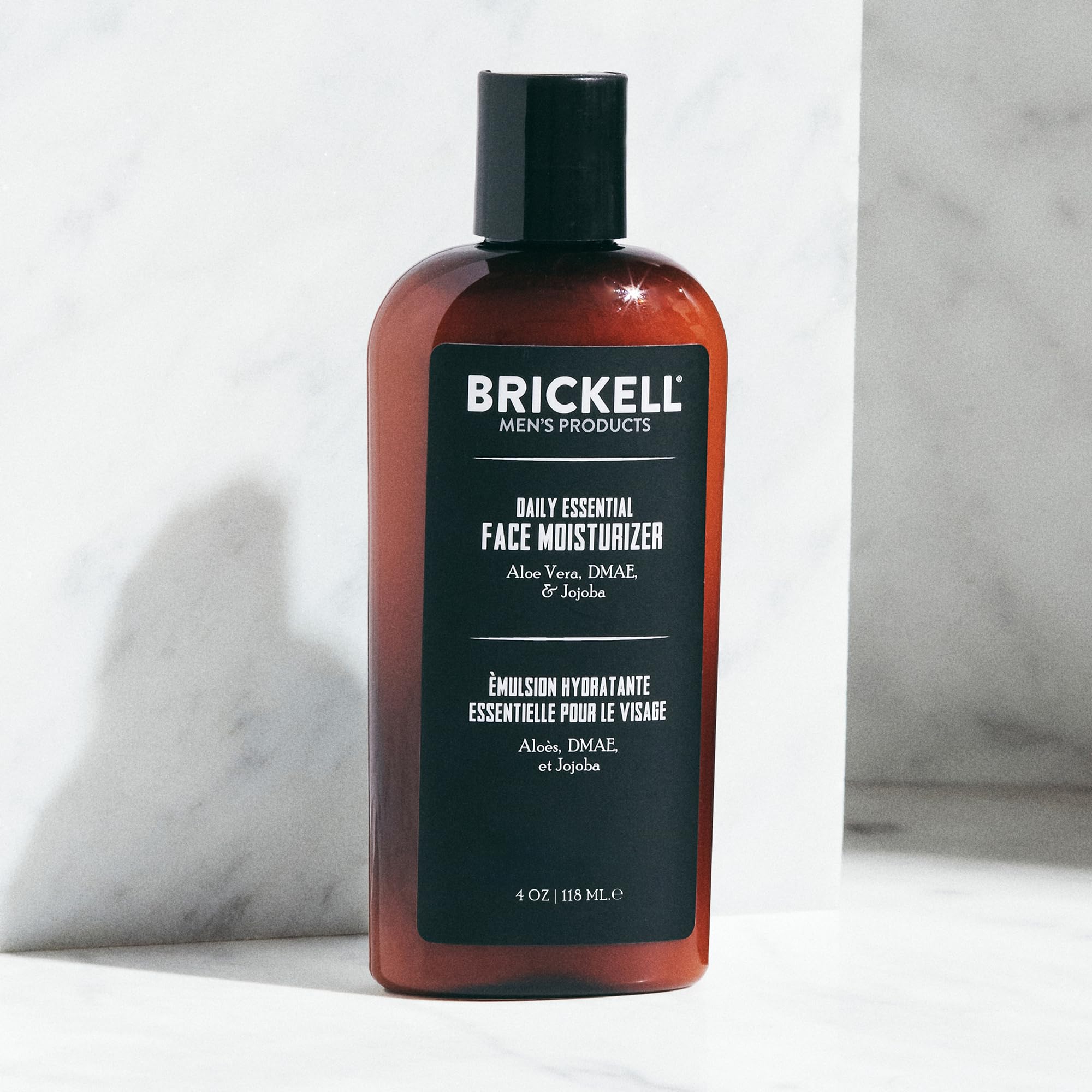 Brickell Men's Products Crema Idratante Viso Essenziale Quotidiana per Uomo - Lozione Viso Naturale ed Organica, 118 ml, Inodore