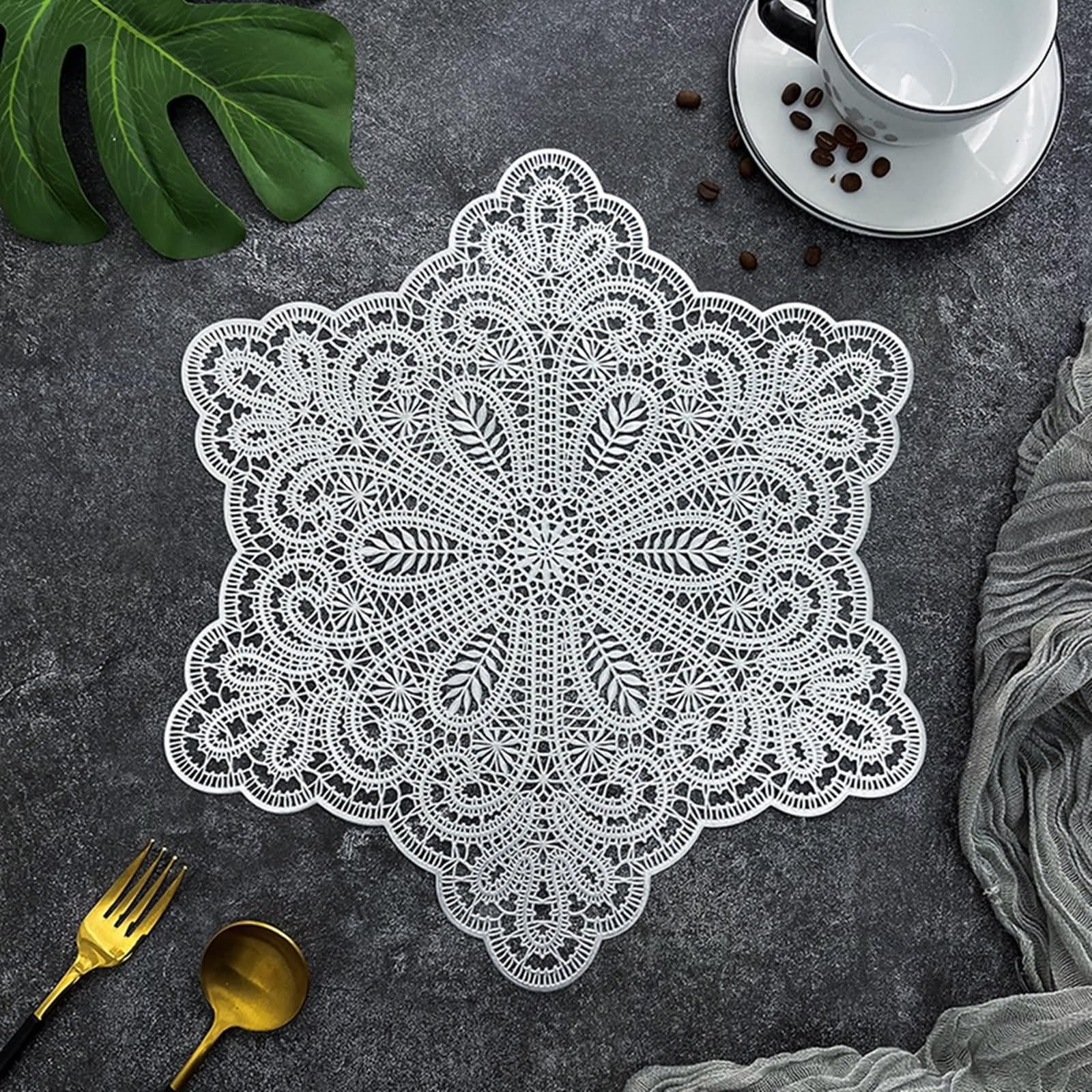 Sous assiettes de table flocon de neige argent pour protéger et embellir sans tache