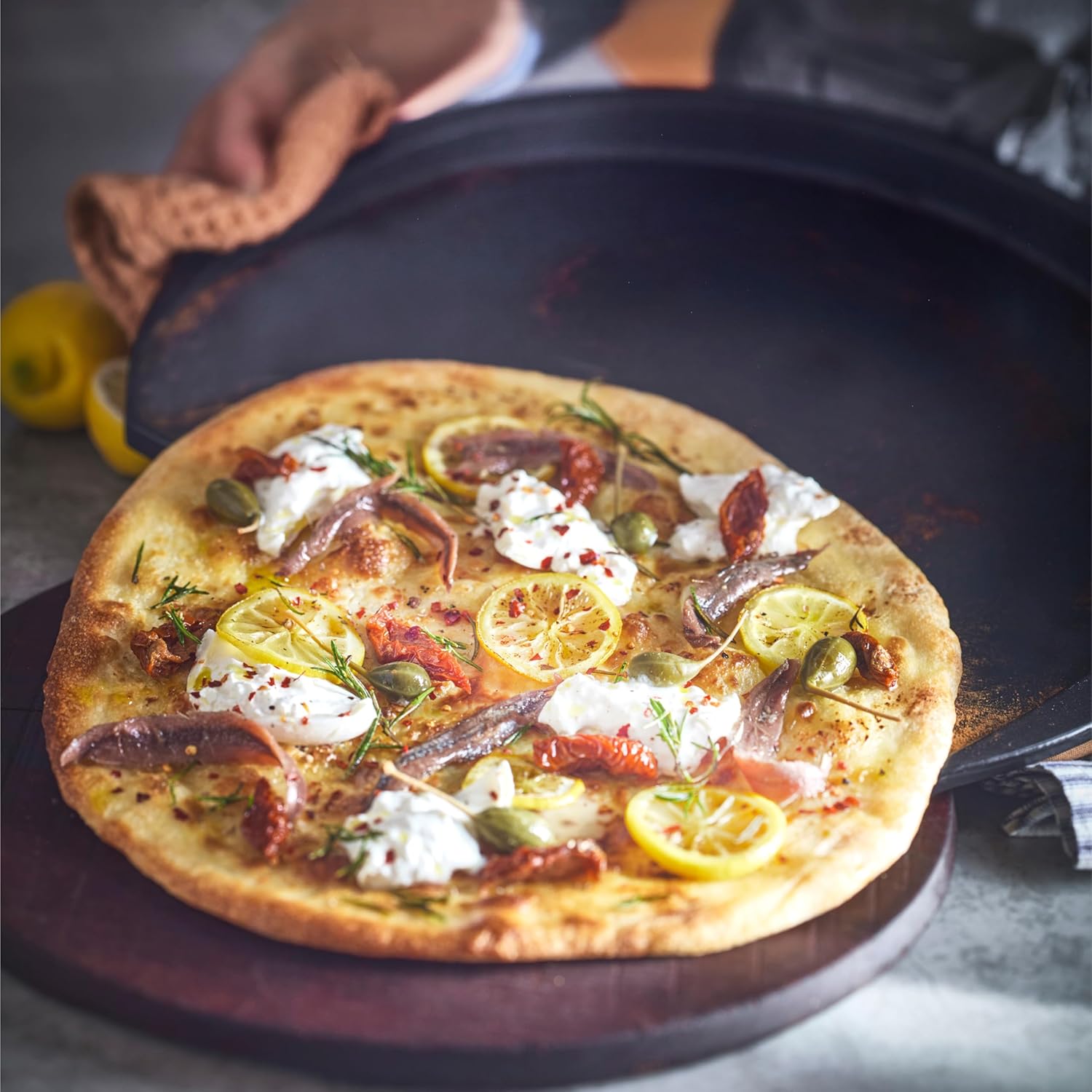 Emile Henry Made in France Flame on the BBQ Ceramic Pizza Station. 16.5" x 13.8" x 1.5, Truffle Black.