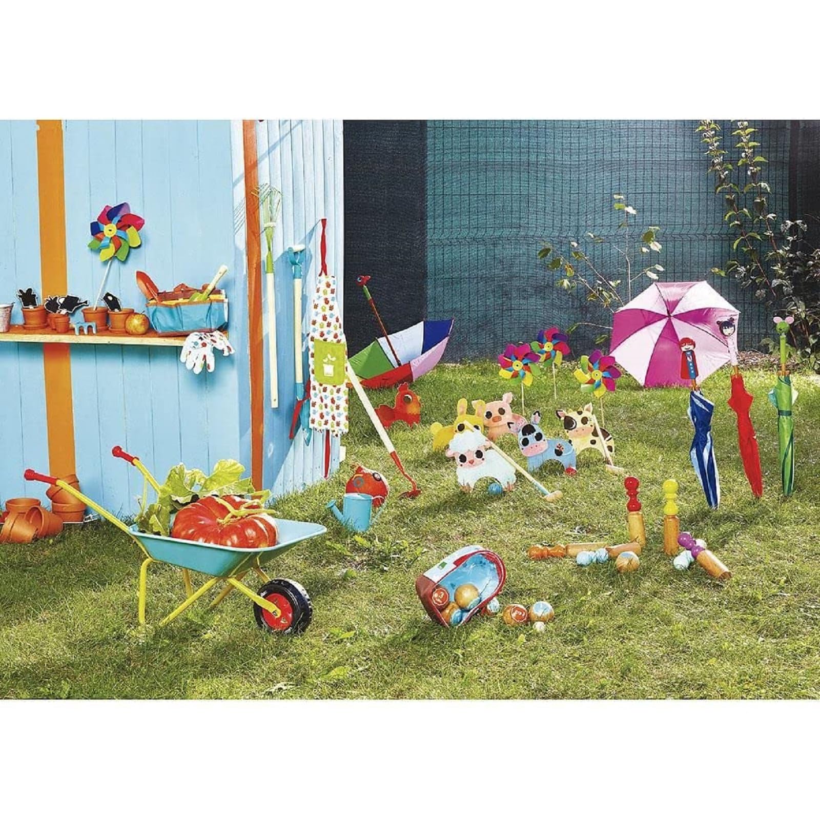 Vilac - Brouette du Petit Jardinier - Couleur Bleu - a partir de 3 Ans - Faite en Métal pour Une Meilleure solidité - Idée Cadeau - Roue pneumatique - Poignée en Silicone pour Un Bon Grip - 3807