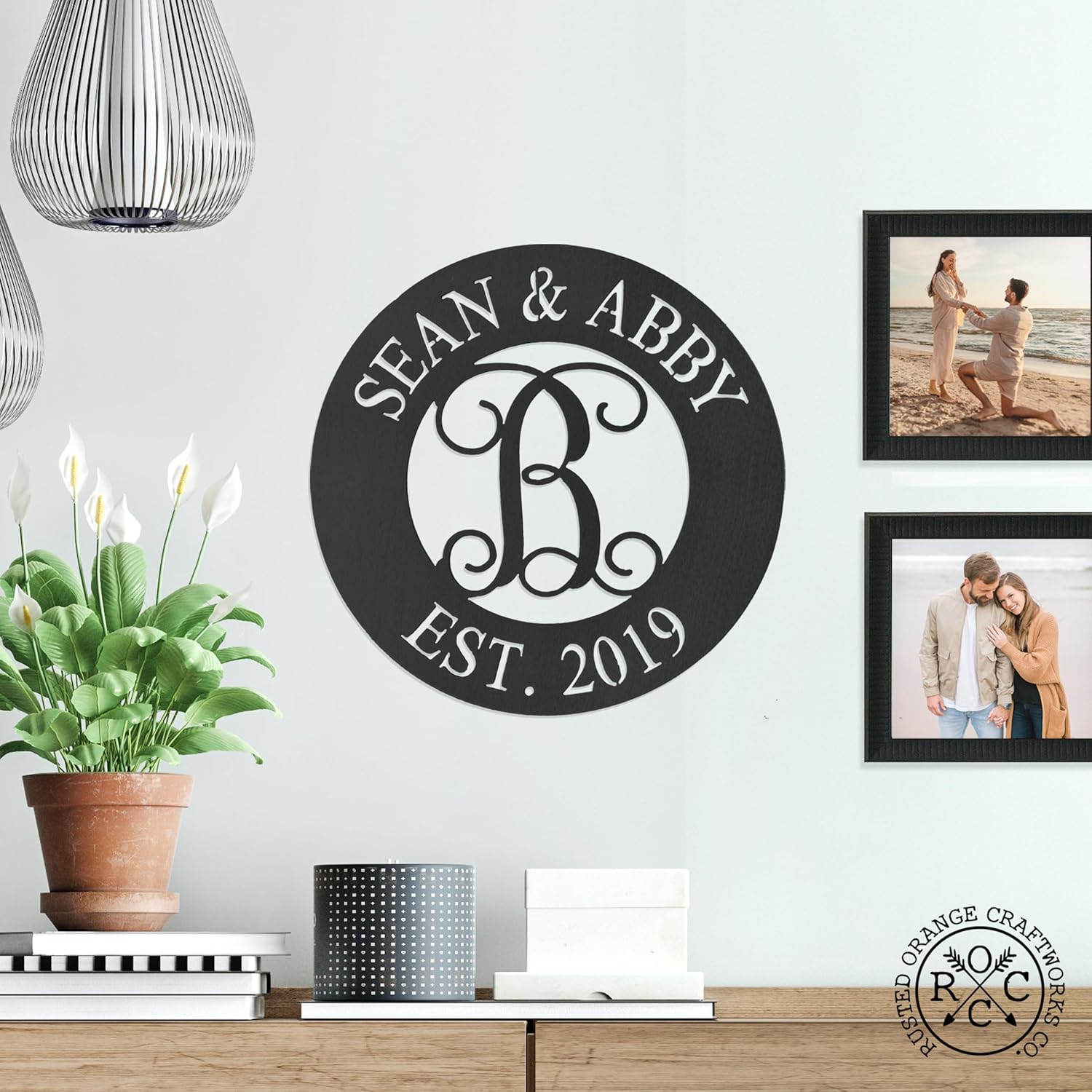 Nom Royale Monogram Sign – Personalized Family Name Metal Wreath Accent | Custom 3-Zone Design | 15” Round Steel Wall Decor