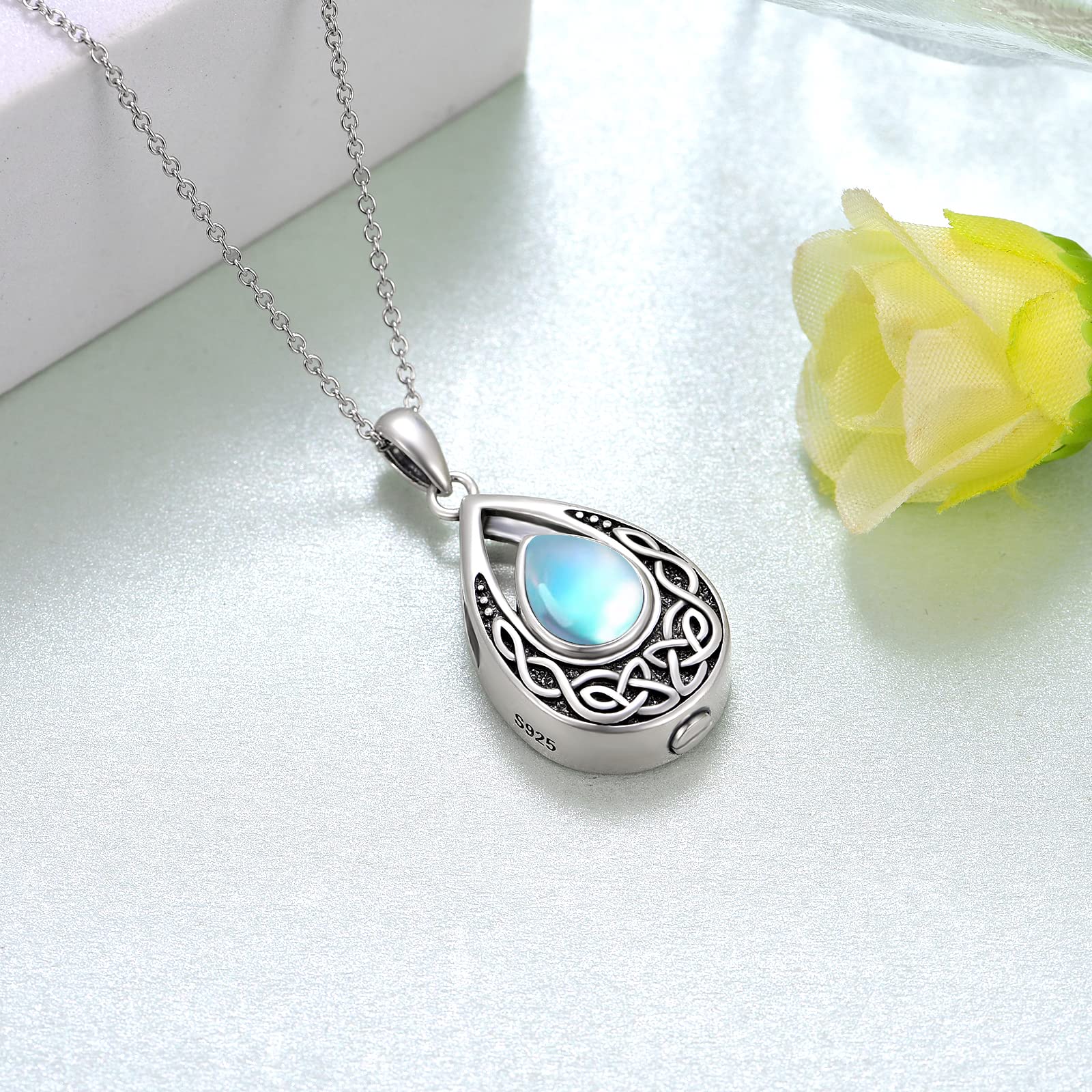 Collana con urna in pietra di luna per ceneri in argento Sterling 925, collana commemorativa per cremazione, gioiello da donna