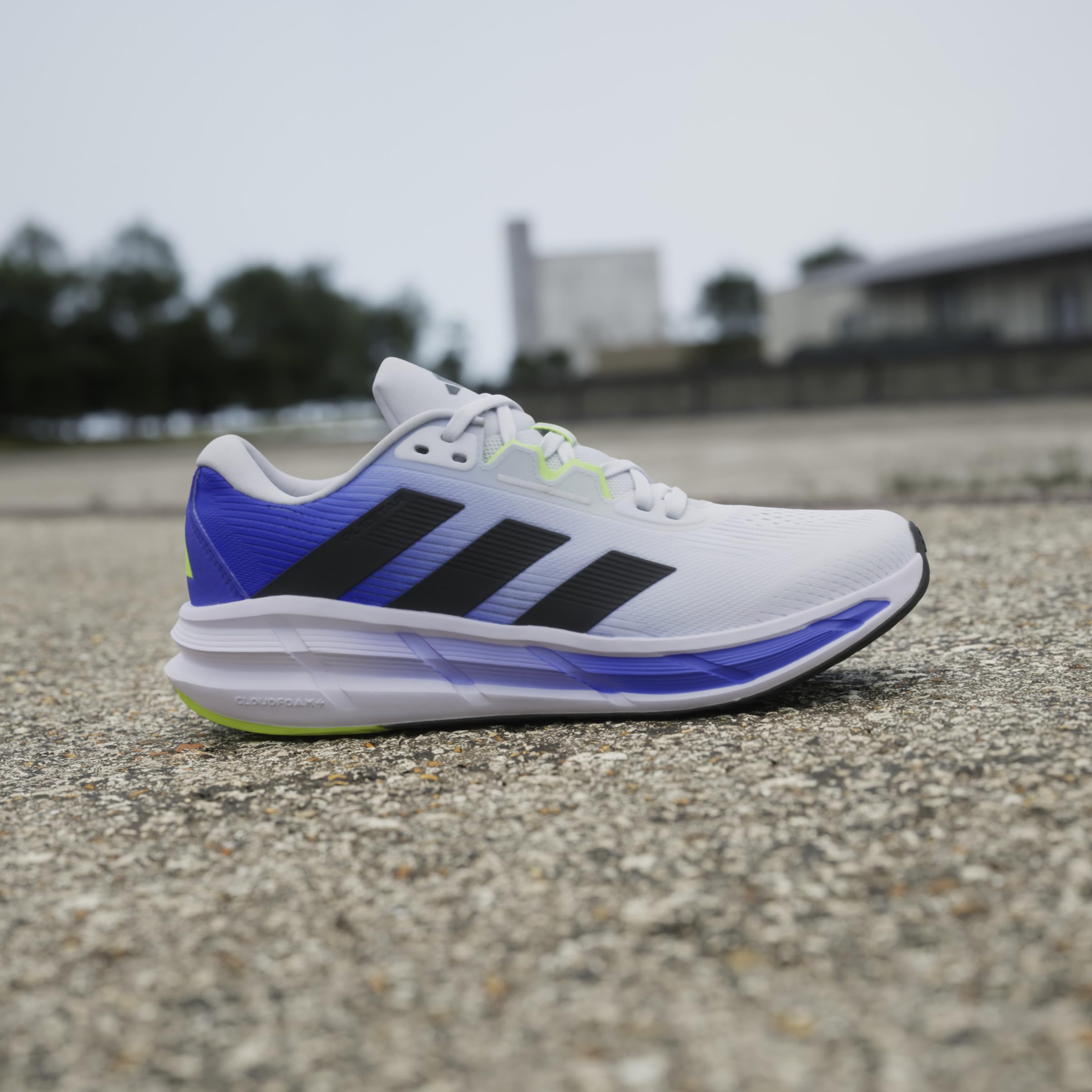 adidas Mężczyźni Questar 3 RunningAdidasy