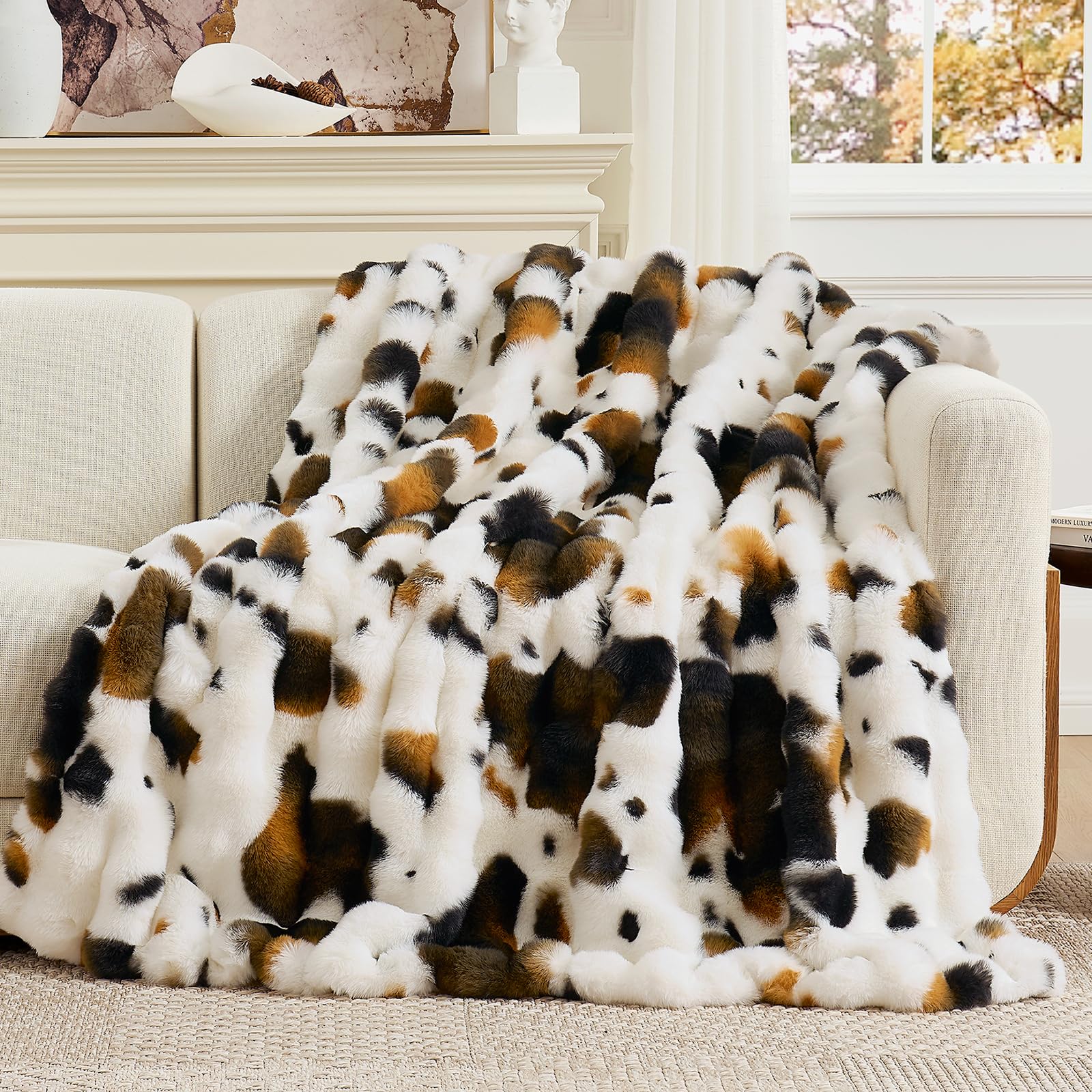 Amazon.com: Cozy Bliss Cow Print Faux Fur Throw Blanket for Couch