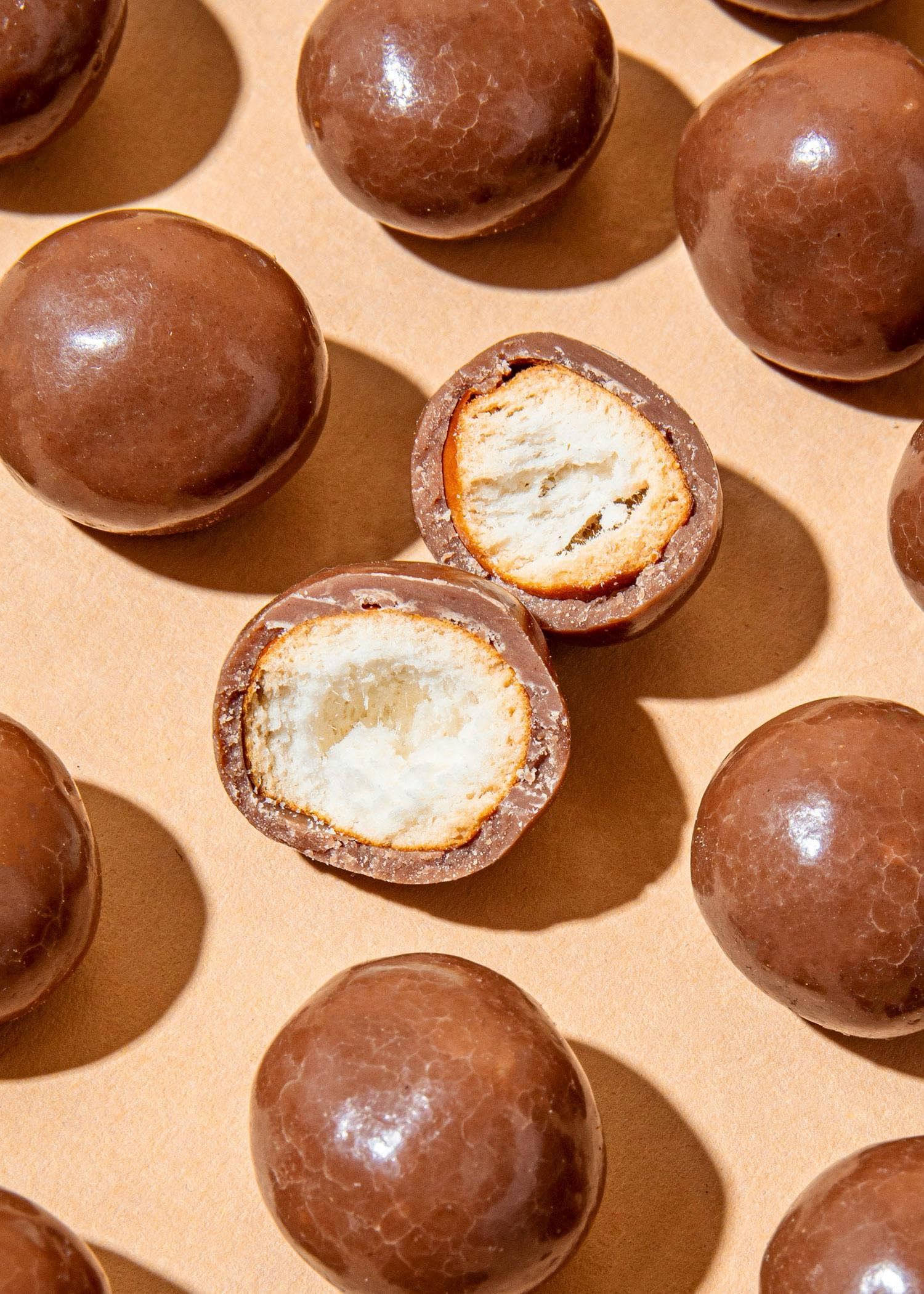 KoRo - Perle di brezel al cioccolato 1 kg - palline di brezel - ricoperte di cioccolato - da condividere