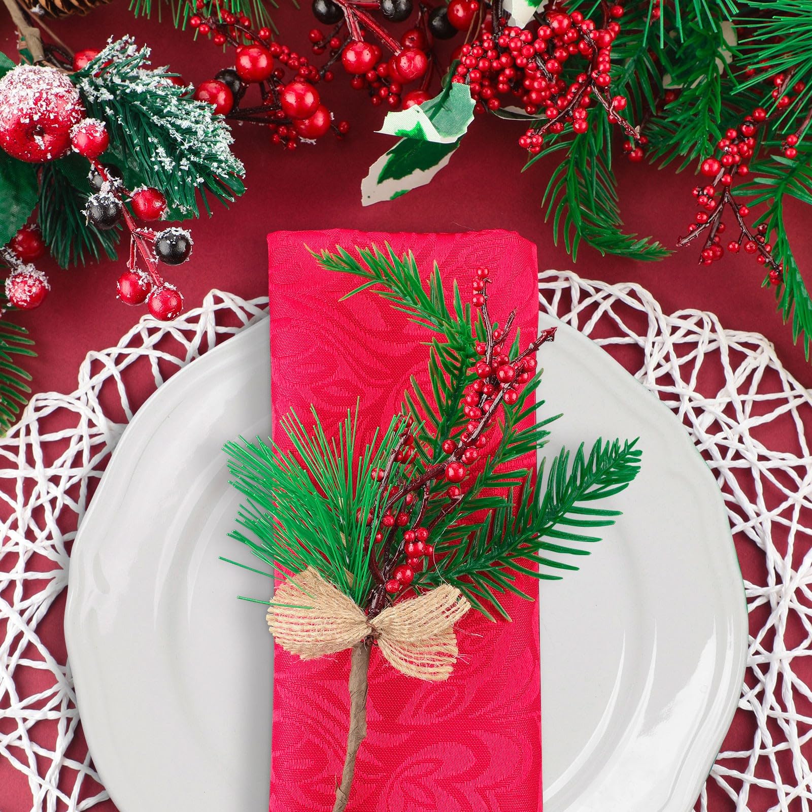 WILLBOND Picchetti di bacche rosse artificiali di Natale, rami di bacche di pino, agrifoglio, pino innevato, pigne finte per Natale, artigianato, feste, decorazioni per la casa, 20,3 cm, steli