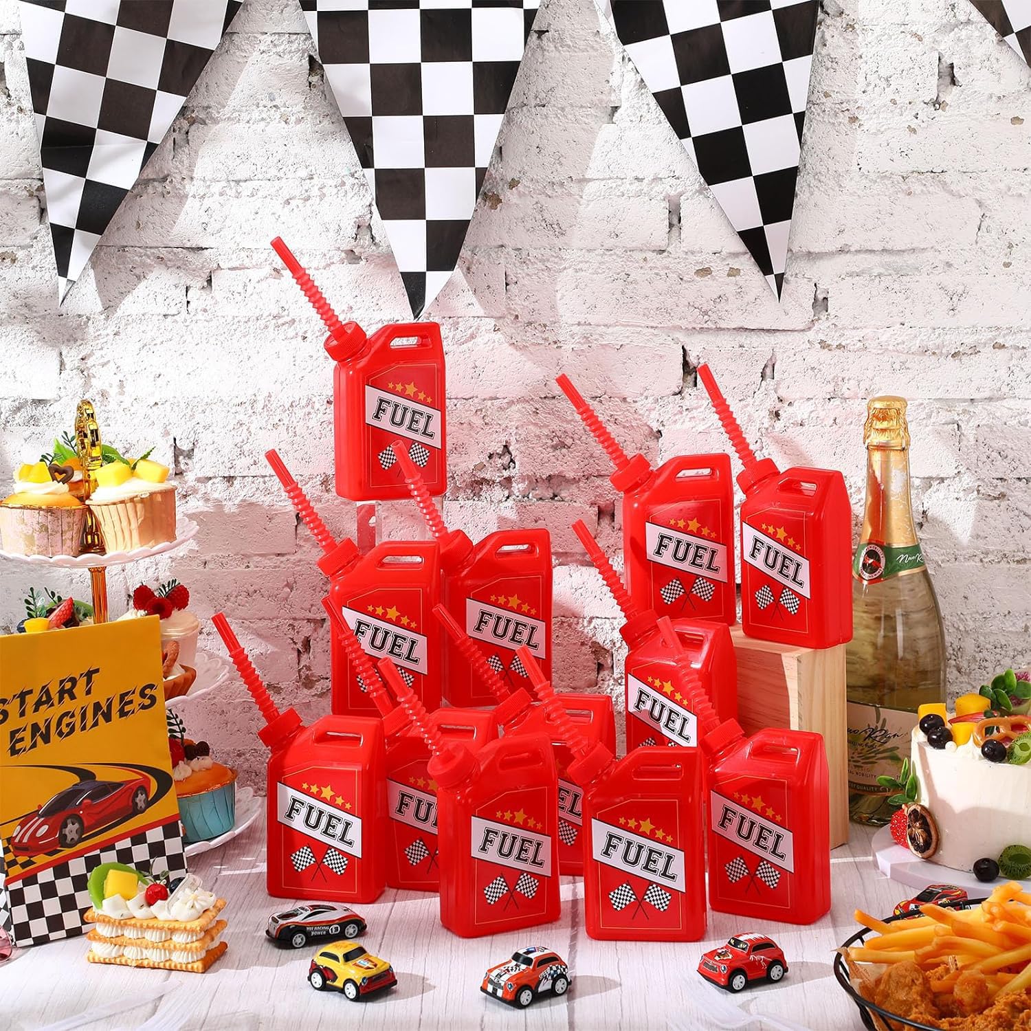 ALINK Lot de 12 tasses de voiture de course, réutilisables, avec paille, motif voiture de course, accessoires de fête d'anniversaire, décorations de fête pour garçons et enfants, 310 ml