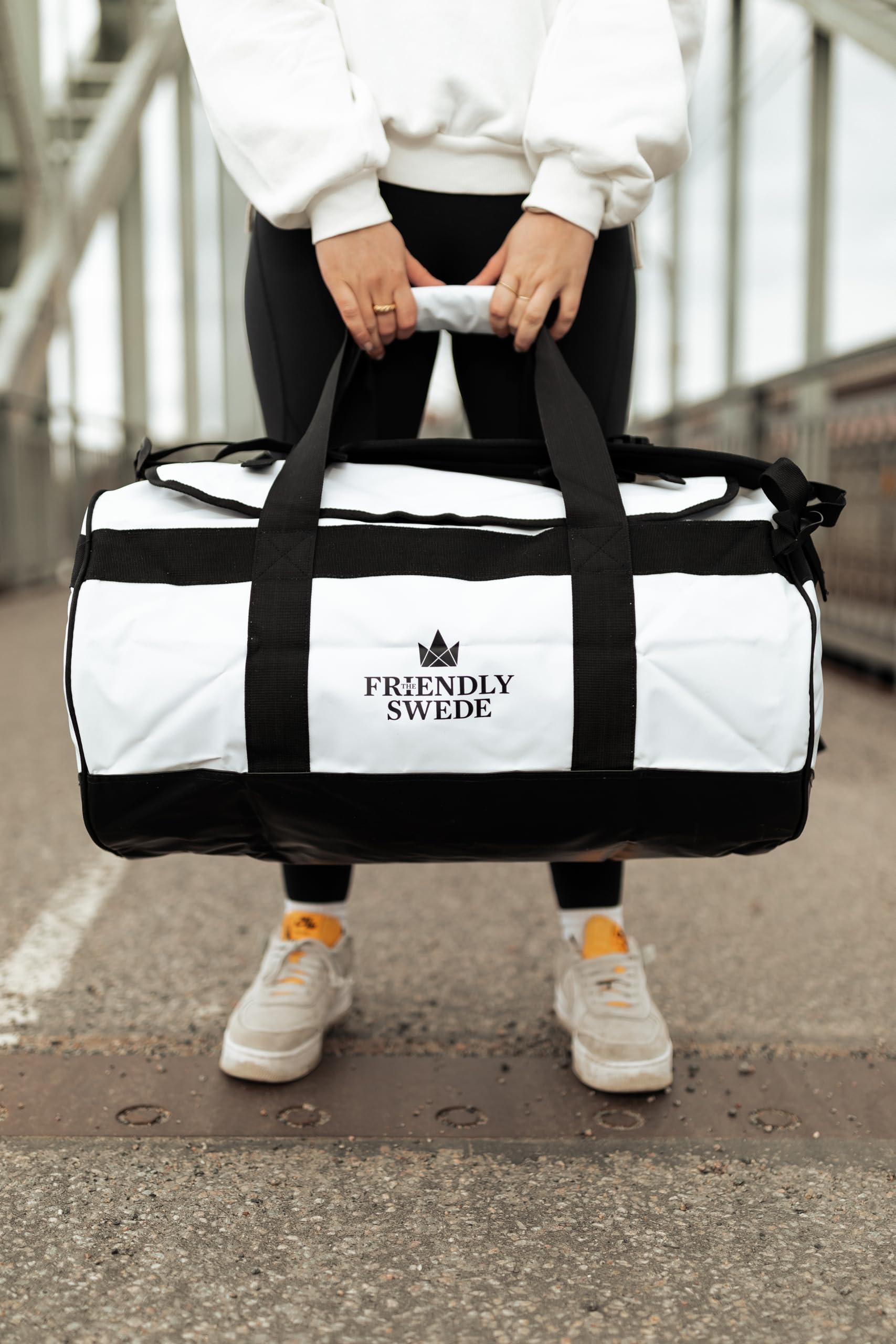 The Friendly Swede - Bolsa de Deporte Convertible en Mochila para Viaje y Deporte (Capacidad: 30 L/60 L/90 L)