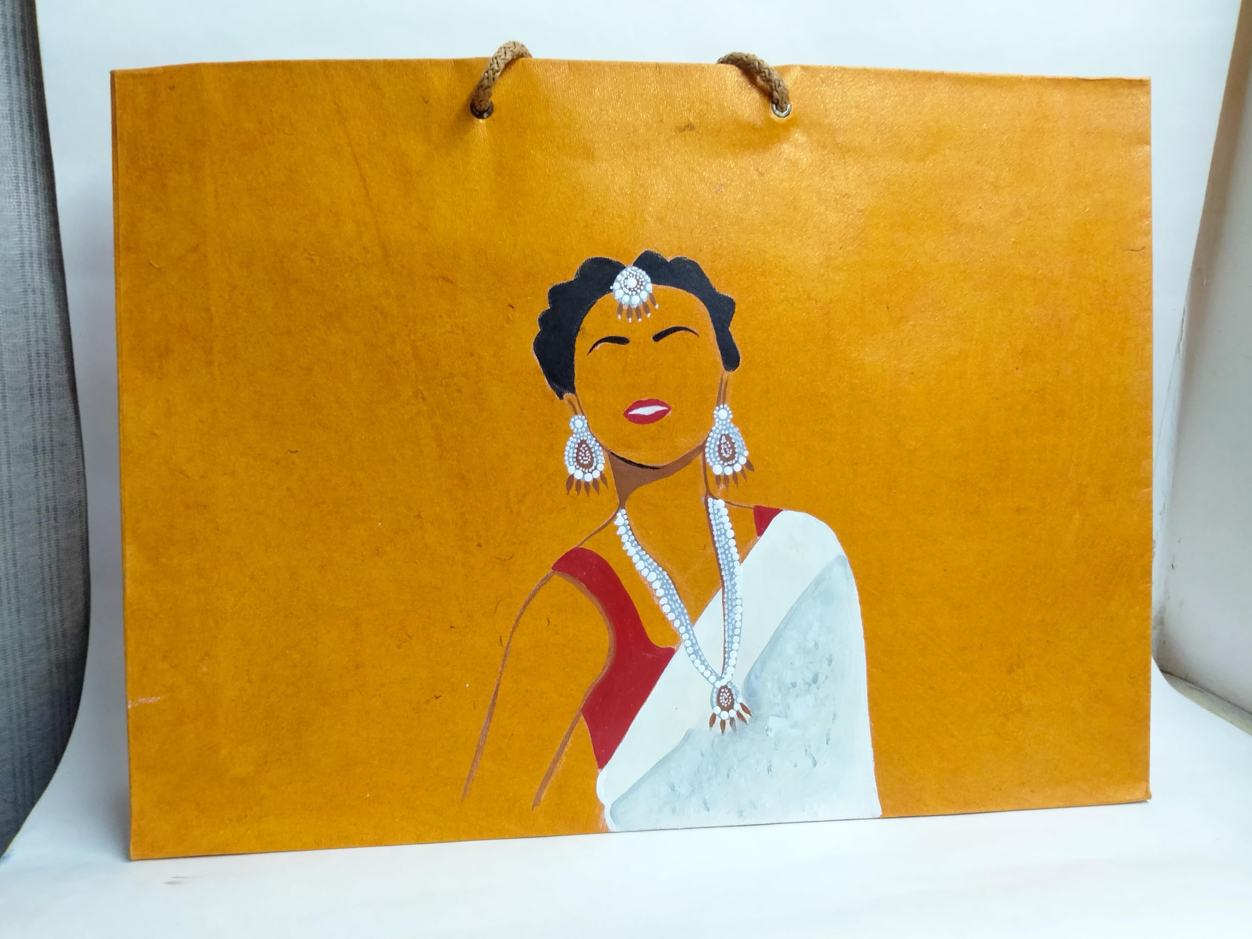 hand painted paper bag (B0CKZ9LGVT) Amazon Price History, Amazon Price Tracker