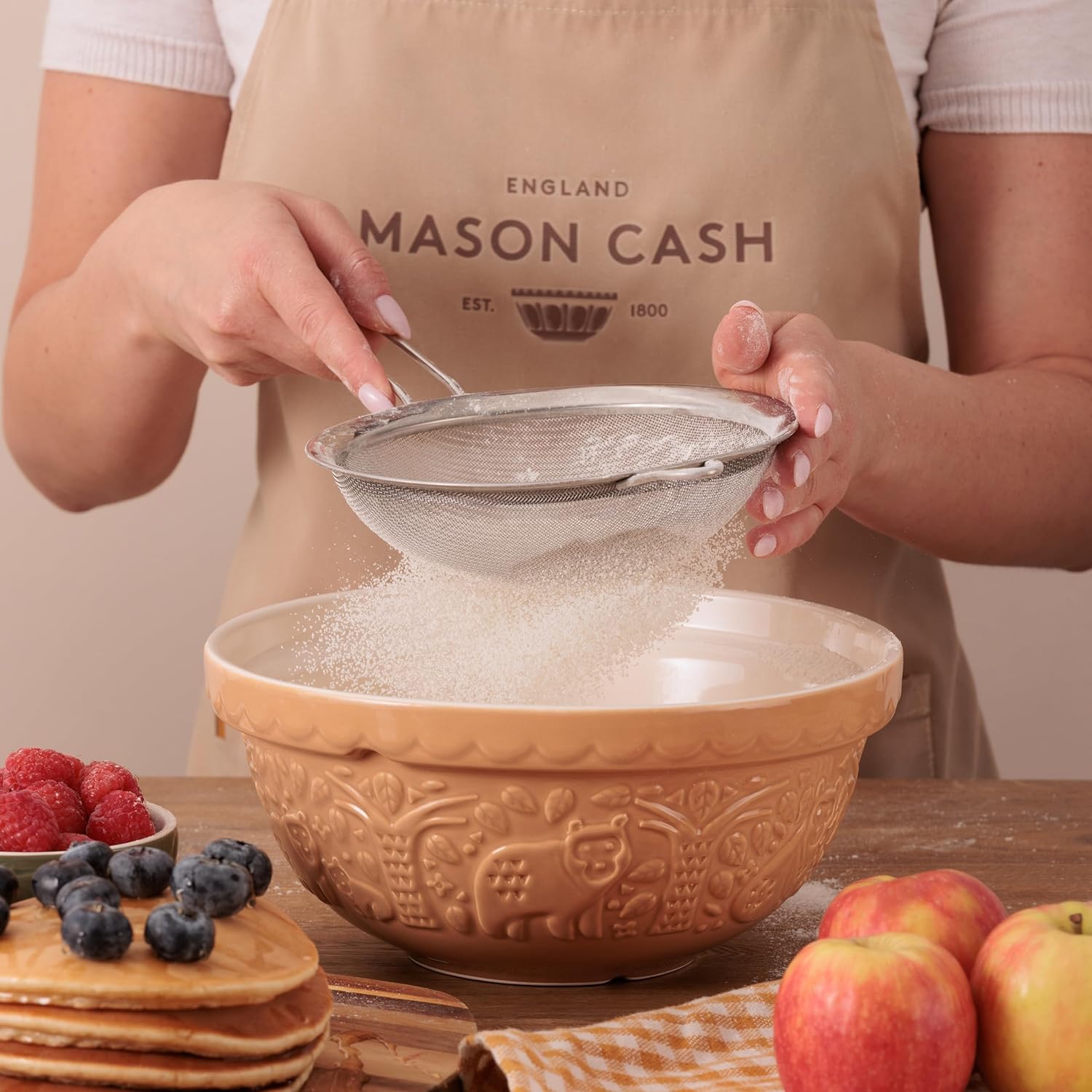 Mason Cash Bear Embossed Mixing Bowl