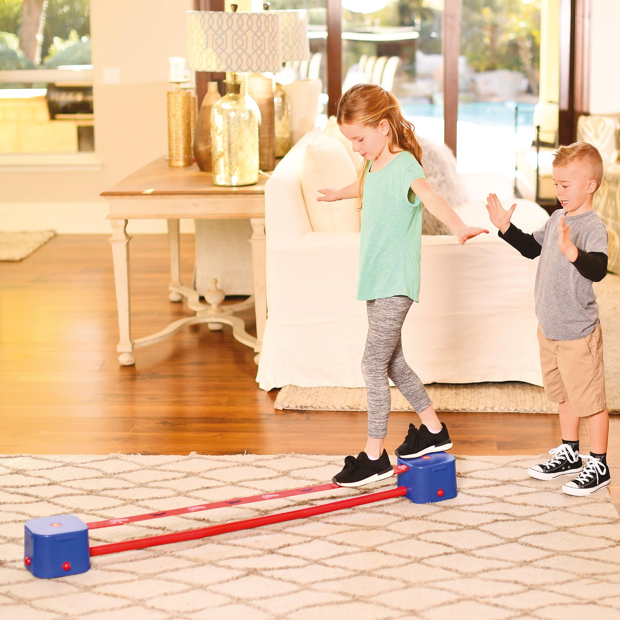 Slackline für Kinder, zur Entwicklung von Gleichgewicht und Koordination, Blau und Rot