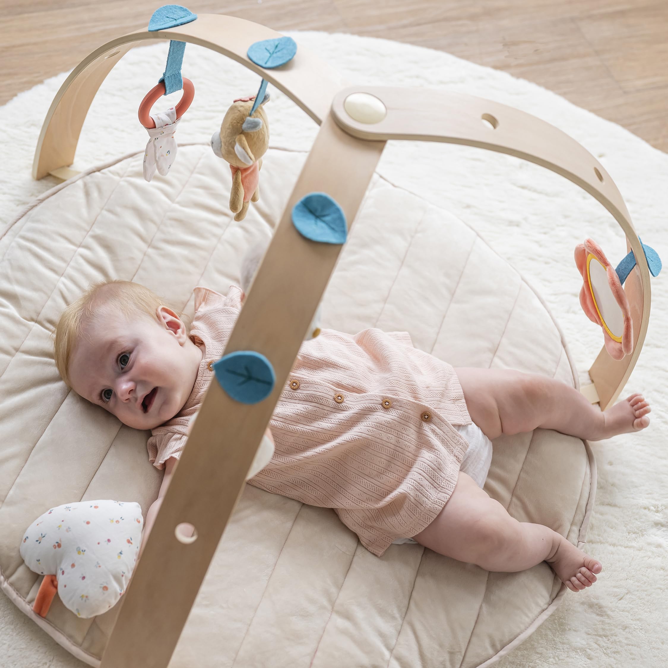 Nattou Manta de Juegos con Arco de Madera y Varias Actividades, Eriza Zoë y Vaca Mila, De Algodón y Poliéster, Aprox. 80 cm, Mila, Zoë y Lana, Beige