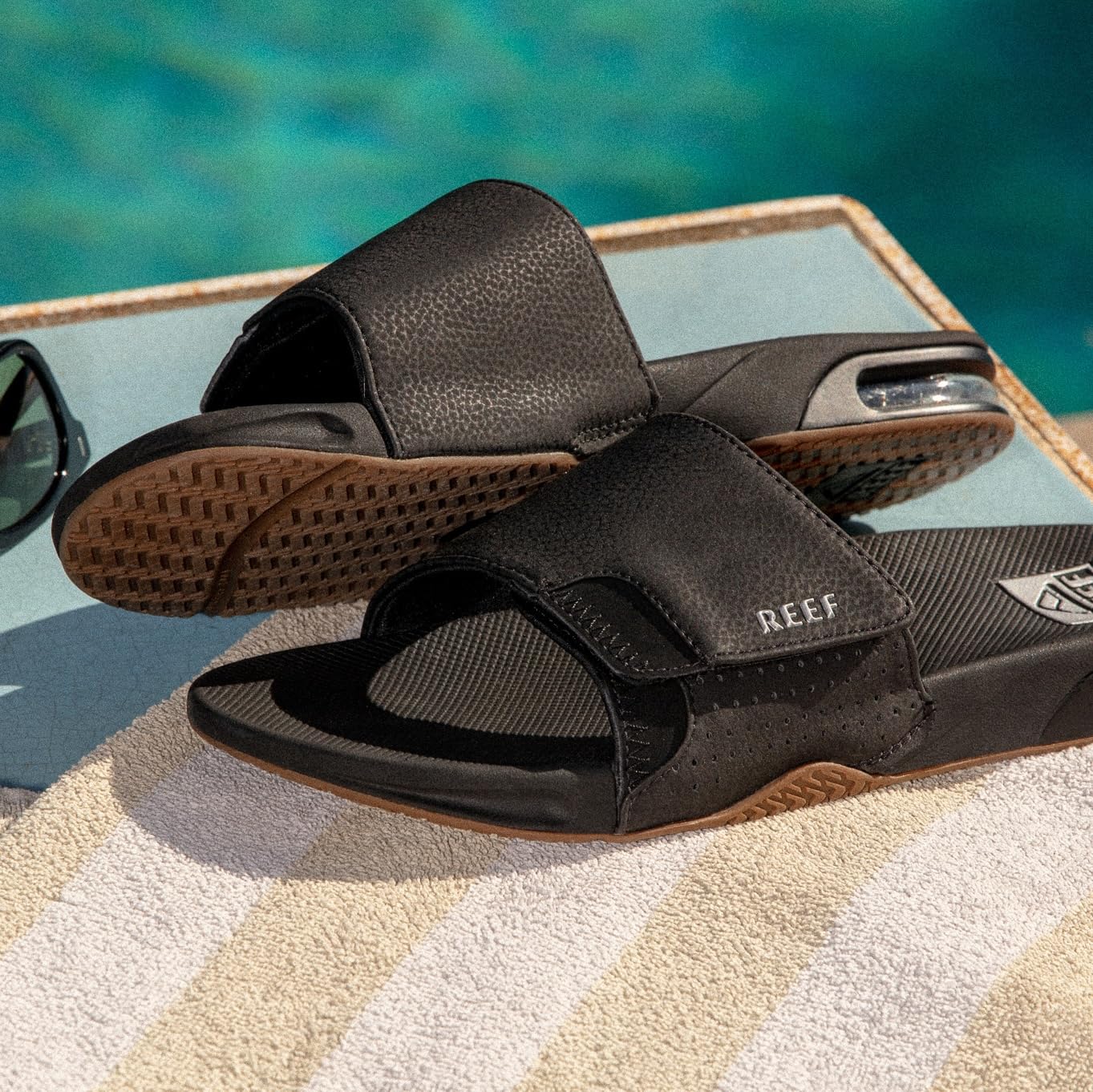 Reef Slipper Fanning Slide