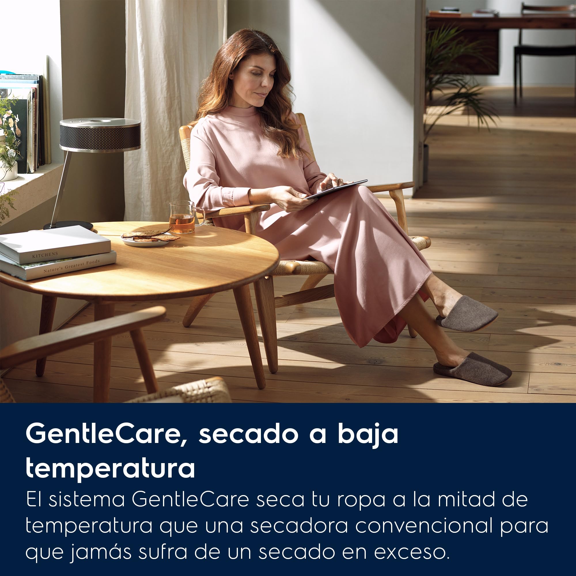 Electrolux Secadora de Carga Frontal EW7H5825IB, 8 Kg, Tecnología SensiCare, Sistema GentleCare, Libre Instalación, Sistema EcoFlow, Inicio Diferido, Panel LCD, Blanco