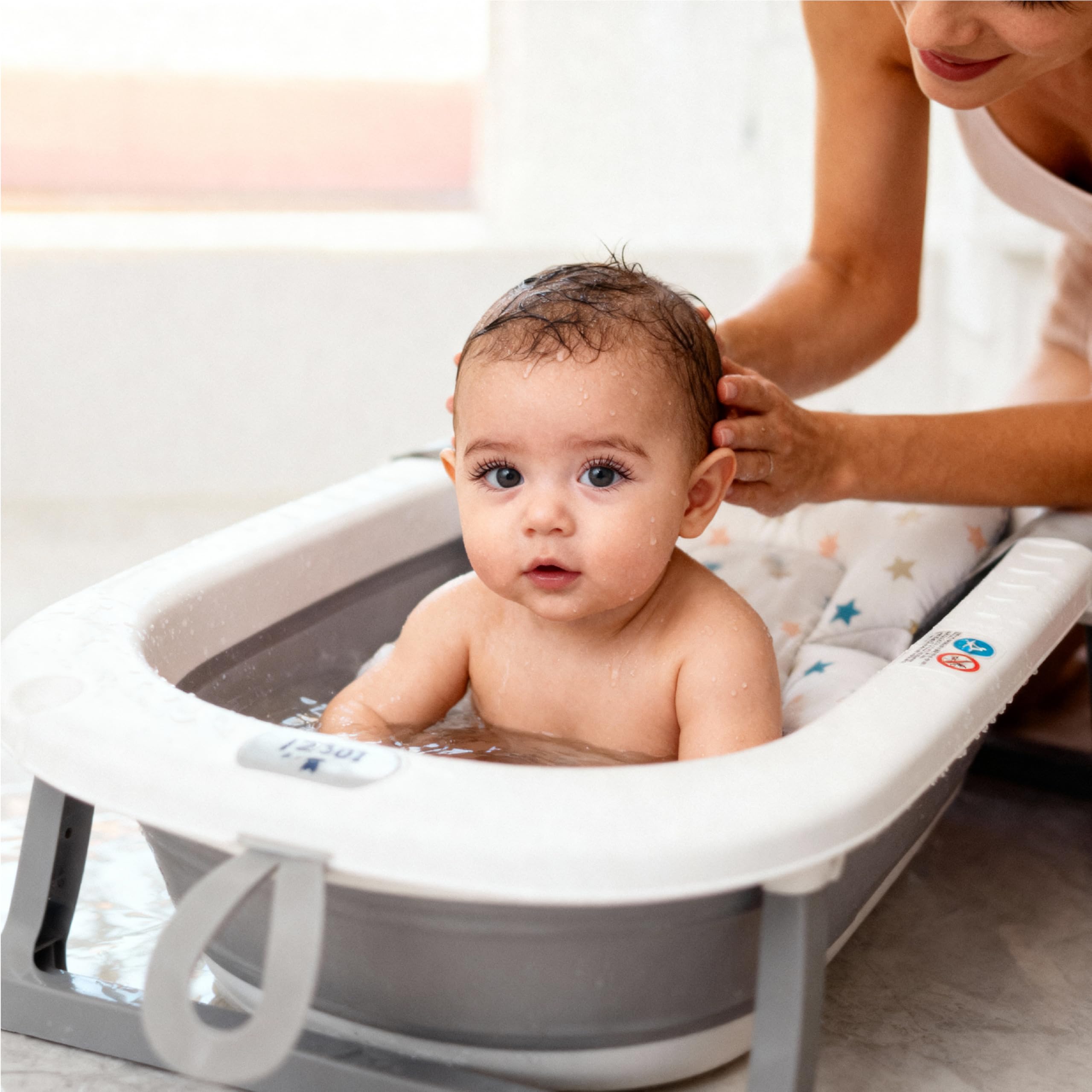 Toral Bañera Plegable Bebé con Patas Gris - Bañera Bebe con Patas Comoda, Facil de Guardar y Usar, Patas Antideslizantes y Colgador - Bañera Bebé Plegable Portatil - Modelo Bathy Gris