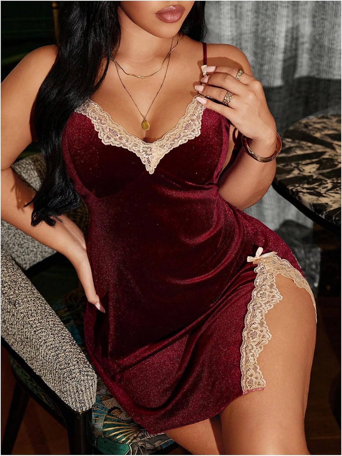 WDIRARA Women's Plus Size Lace Trim Velvet Nightgowns Slip Dress V Neck Nightdress Chemise Sleepwear - Image 4