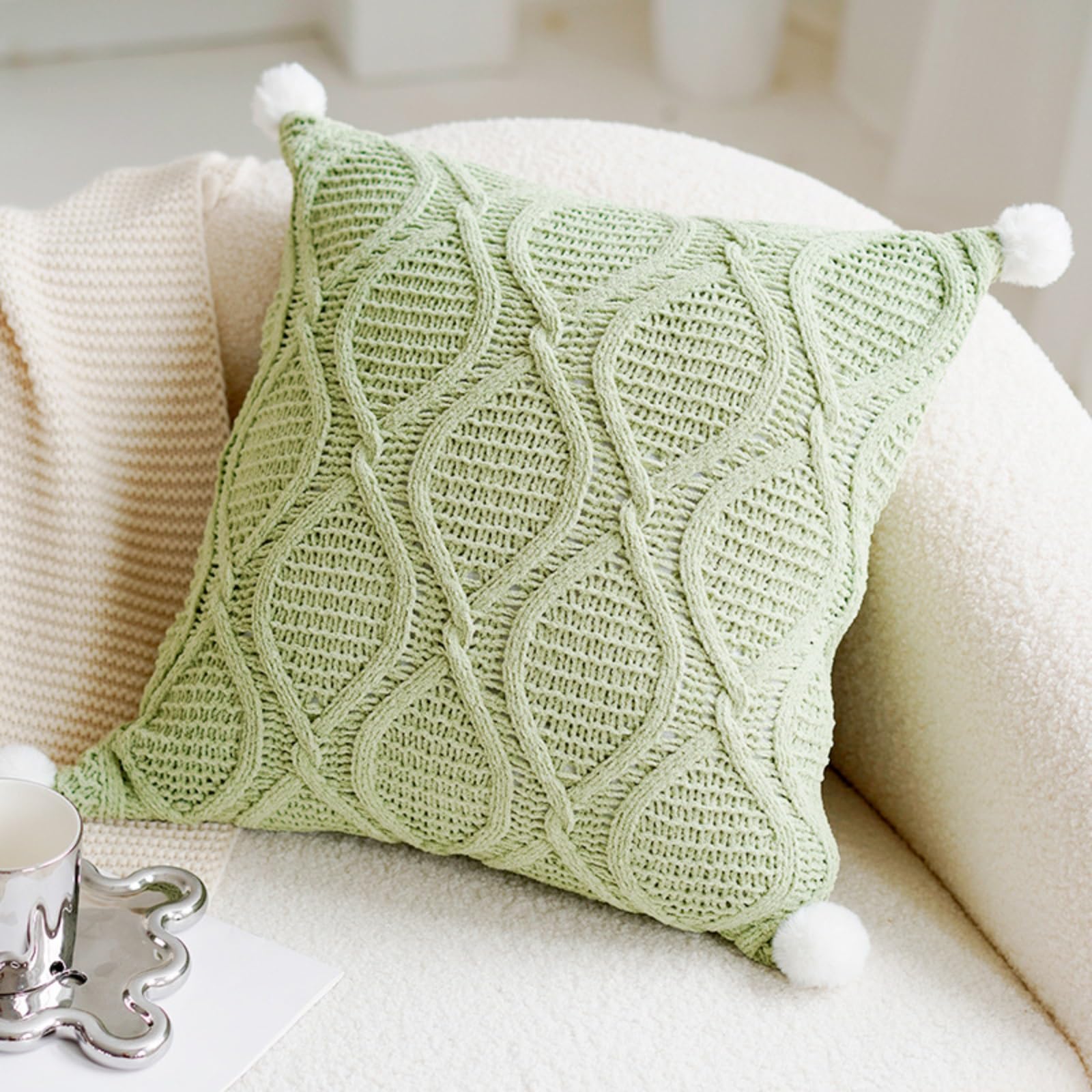 Housse de coussin campagnard verte brodée avec garnissage amovible pour décoration chambre