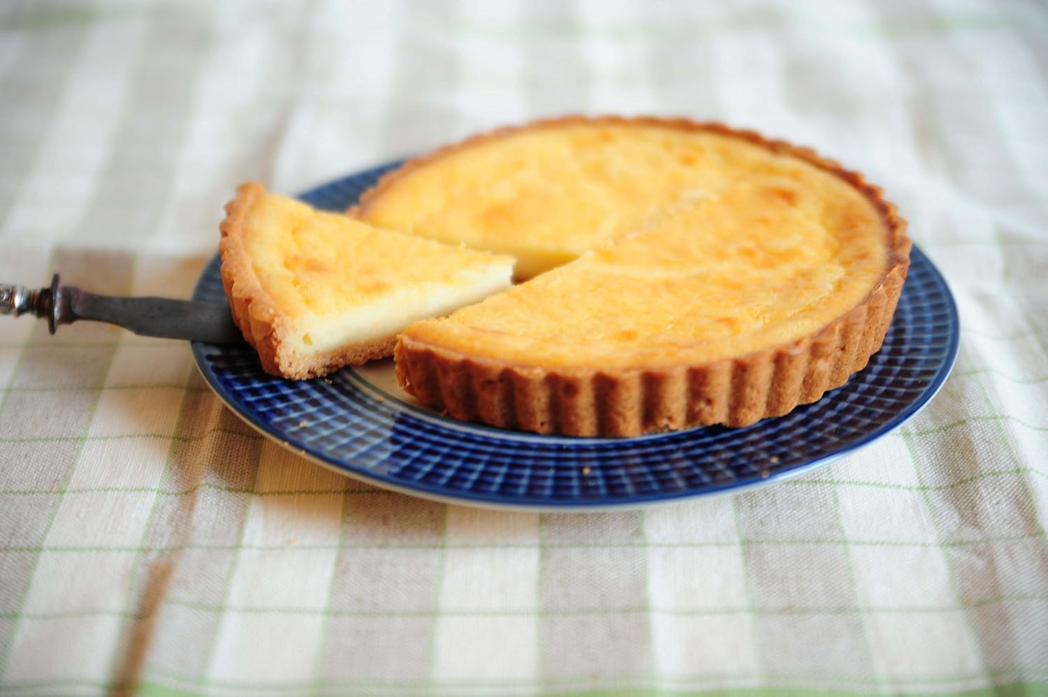 (ア・ラ・カンパーニュ)　チーズ タルトケーキ