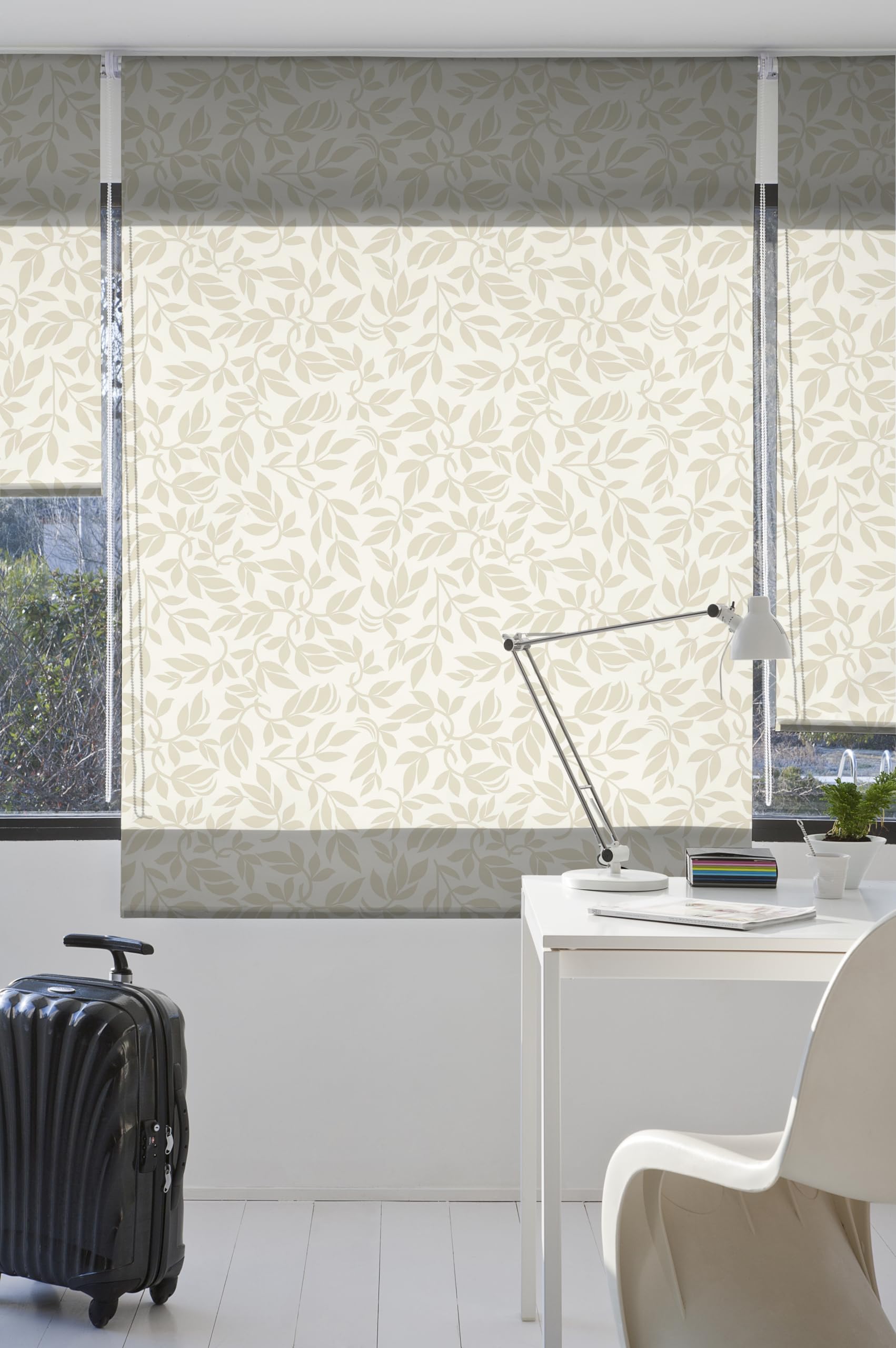 Estoralis | FIORI e PIANTE | Tenda a rullo disegno moderno | Stampa digitale traslucida | F-1560 | 110 x 180 cm (larghezza/altezza) dimensione del tessuto 107 x 175 cm. | Tende per finestre e porte