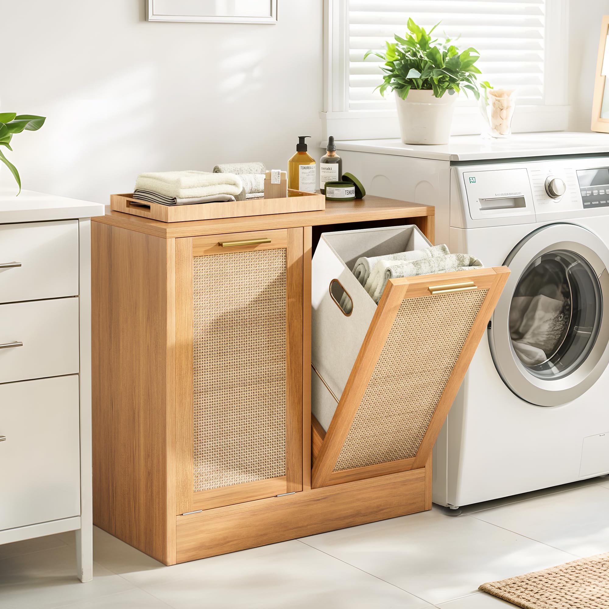 Pamapic Meuble de Salle de Bain, Armoire à Linge avec 2 Paniers à Linge, Meuble Bas de Salle de Bain avec Design en Rotin Véritable, Sac Intérieur Amovible avec Poignées, 66 x 40 x 68 cm, Naturel