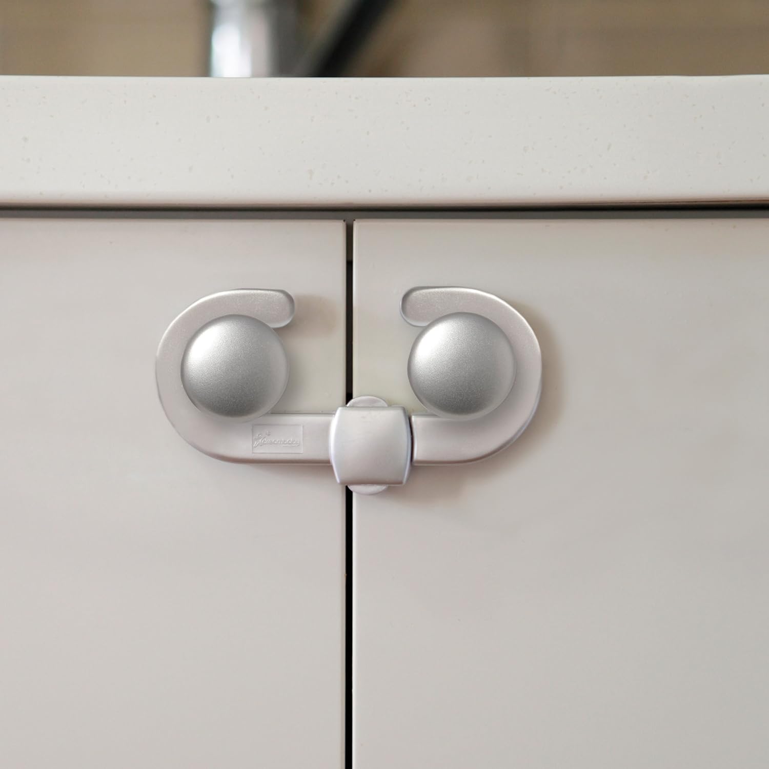 Dreambaby Style F1103 Child Lock for Cupboards Cupboard Lock (Small), Silver