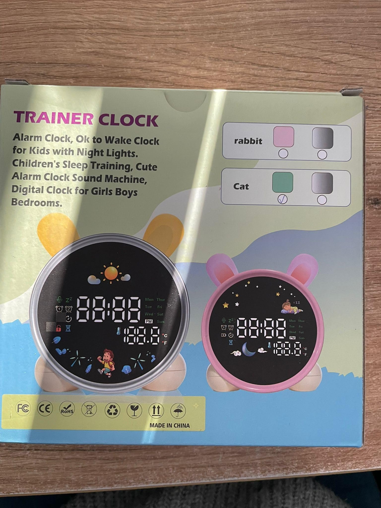 Horloge réveil avec veilleuse pour enfants, affichage numérique, thème chat