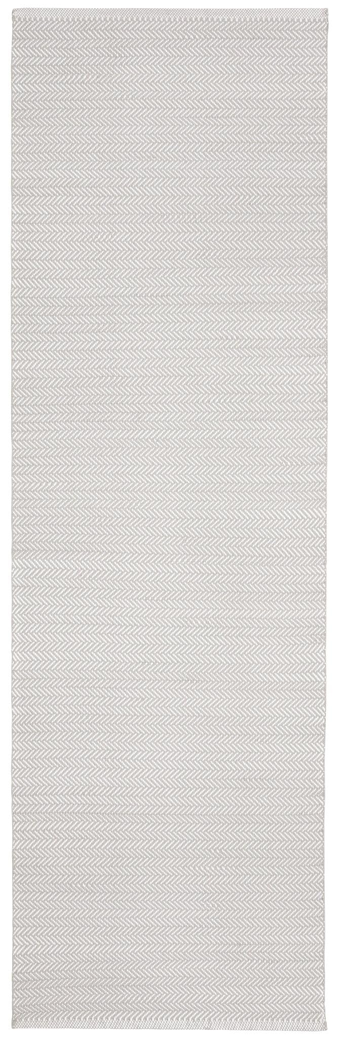 Dash and Albert Herringbone Indoor/Outdoor Area Rug - 2.5' x 8' Runner Pearl Grey & White Geometric Handwoven Washable Accent Rug Durable, Fade