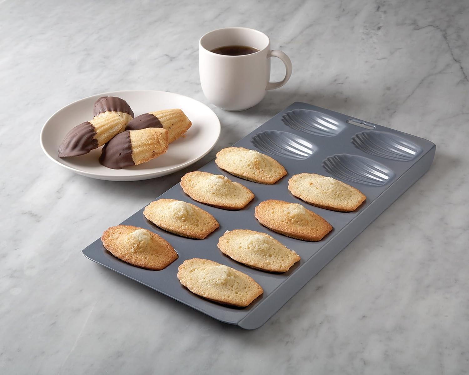 Non-Stick Carbon Steel 12-Cup Madeleine Pan