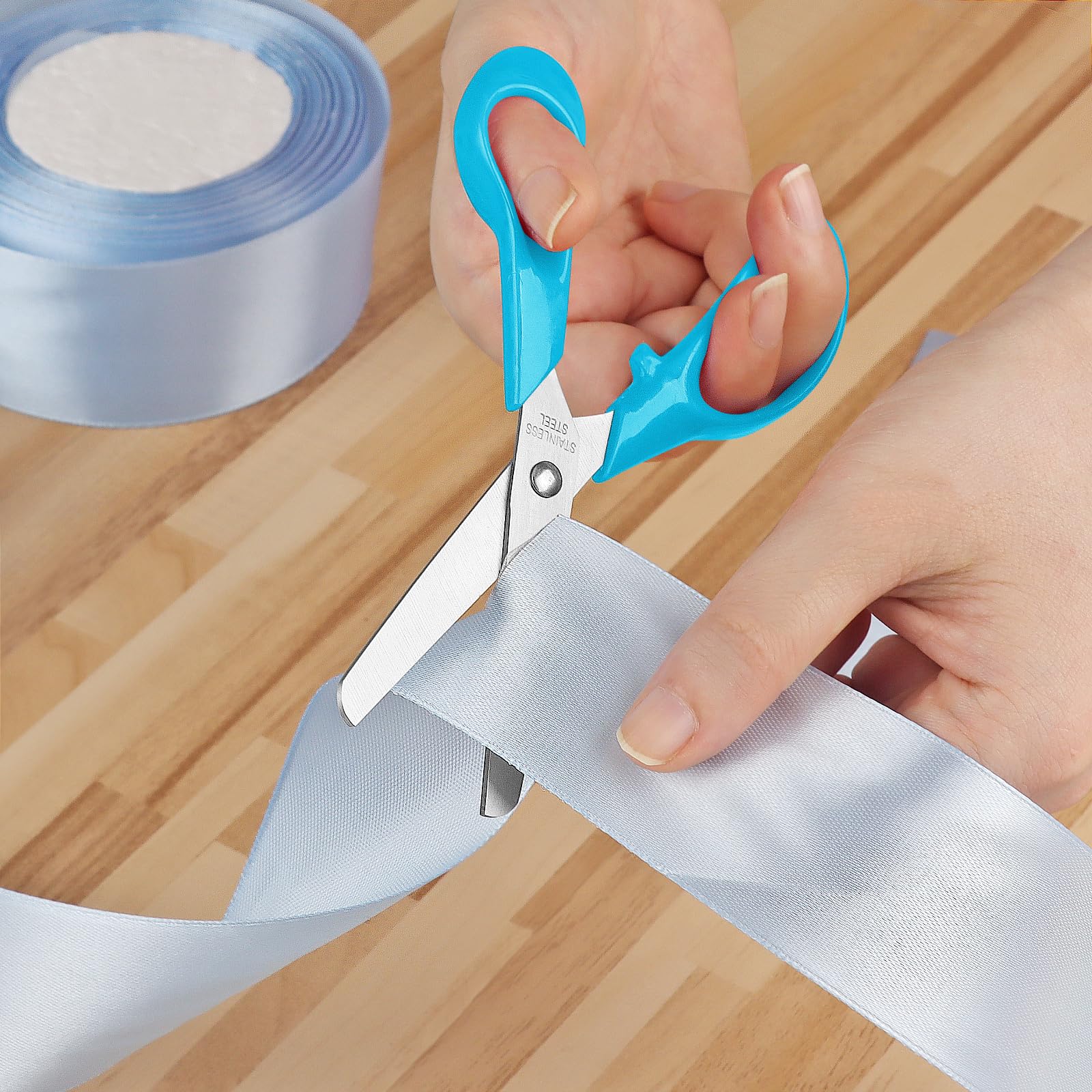 Tijeras para niños, tijeras de seguridad para niños con cuchillas de punta roma de acero inoxidable y mango ergonómico, ideales para la escuela y aulas, 6 pulgadas, paquete de