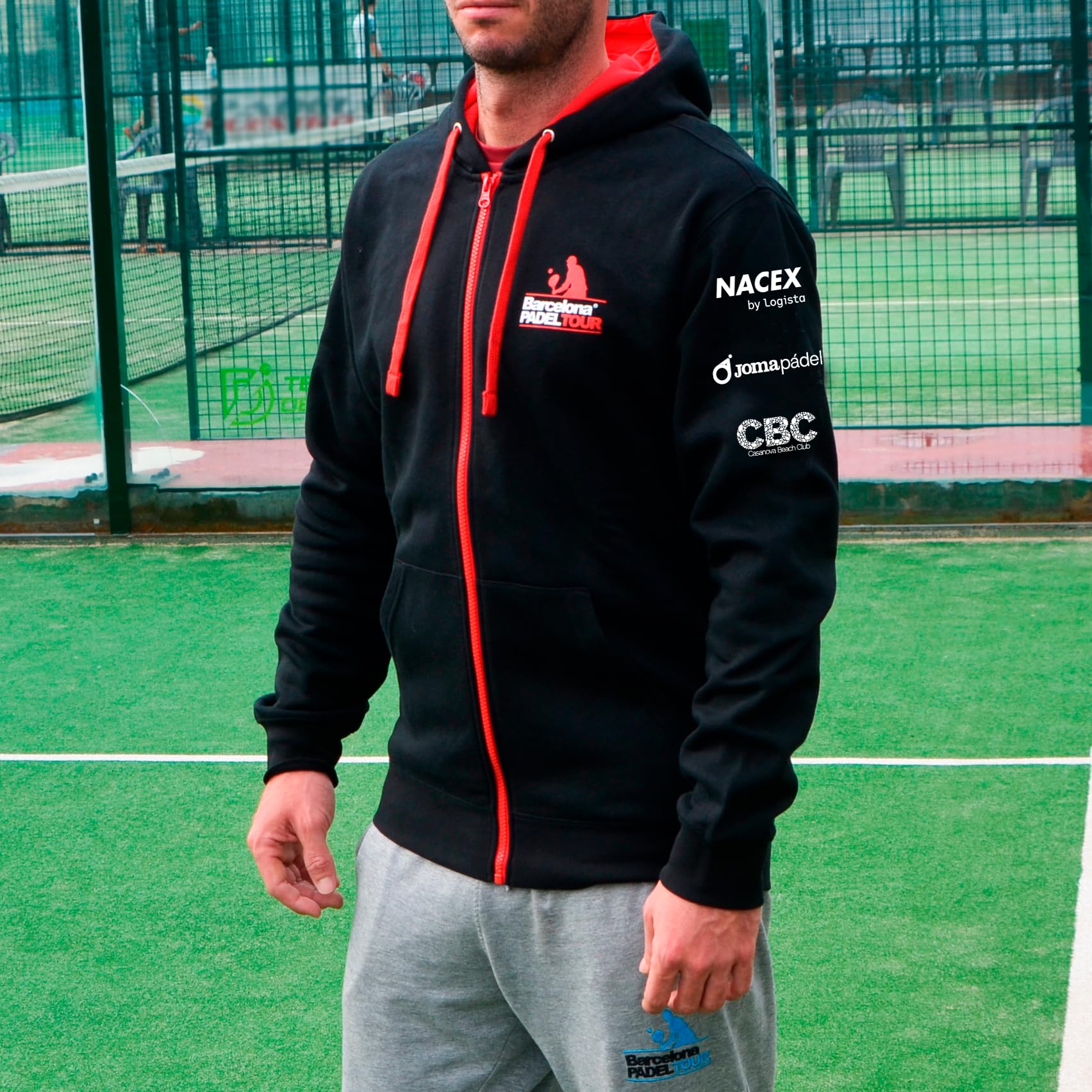 Barcelona Padel Tour | Felpa con Cappuccio da Uomo con Zip | Giacca Sportiva Padel con Stampa Speciale Padel | Abbigliamento Sportivo