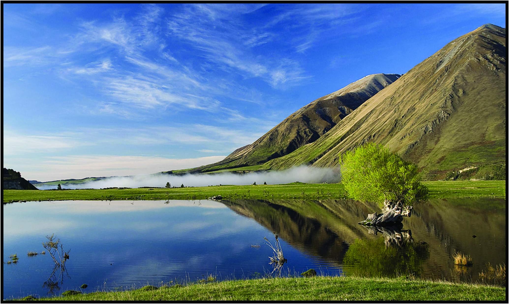 Vutec Silverstar ALR ACP High-Performance Slimline Ultra-Thin Bezel Frame Wall Projector Screen 92In to 184In Diag 16:9 Black Velvet Frame Anti-Crease Movie Home Theater Cinema USA Made (134" 16:10)