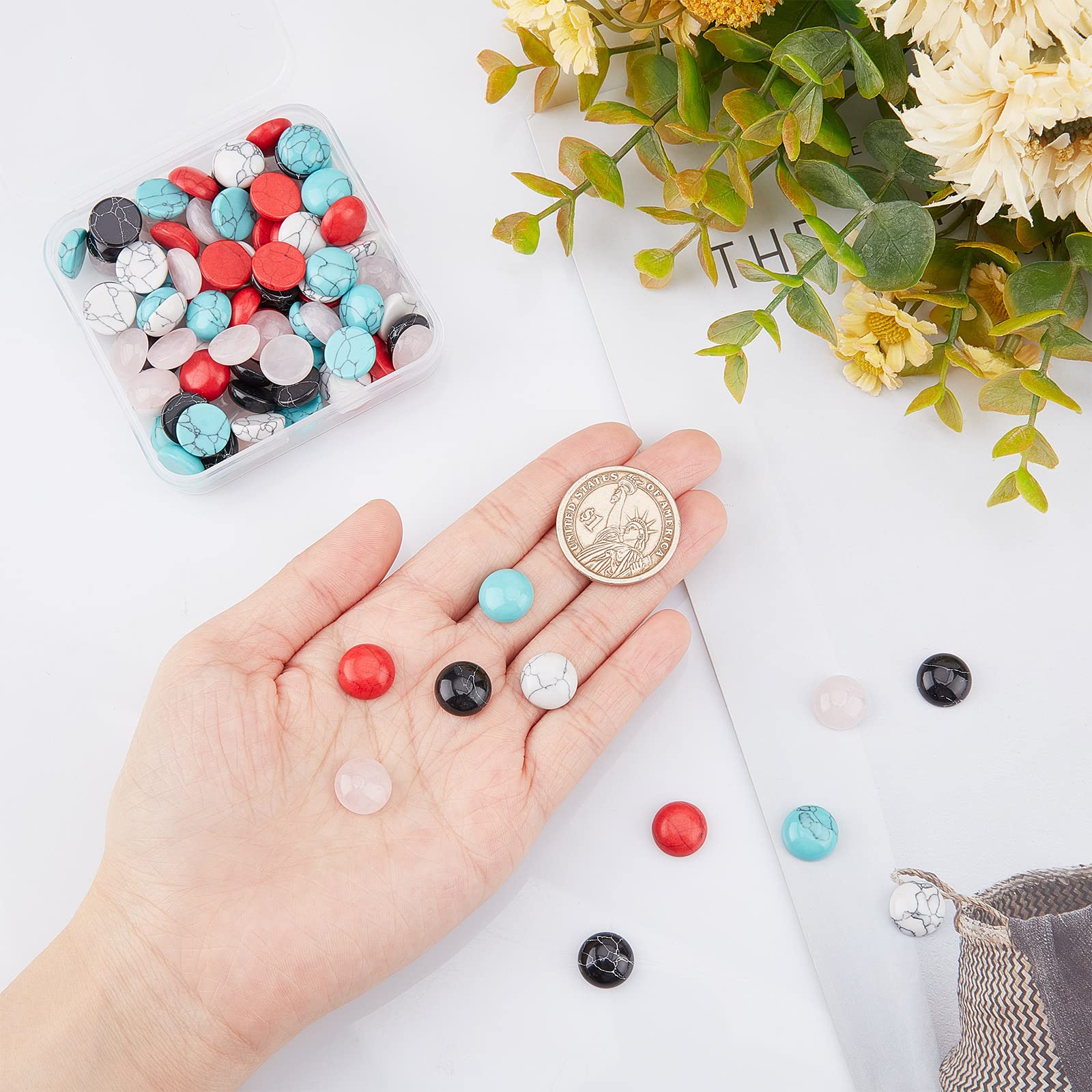 SUNNYCLUE 1Scatola 100pezzi 5 Stile 12mm Pietre Cabochon Pietre Preziose Cabochon Stones Perline Turchese Quarzo Rosa Semitondo Guarigione Chakra Energia per Creazione di Gioielli Donne Collana Fai-Da