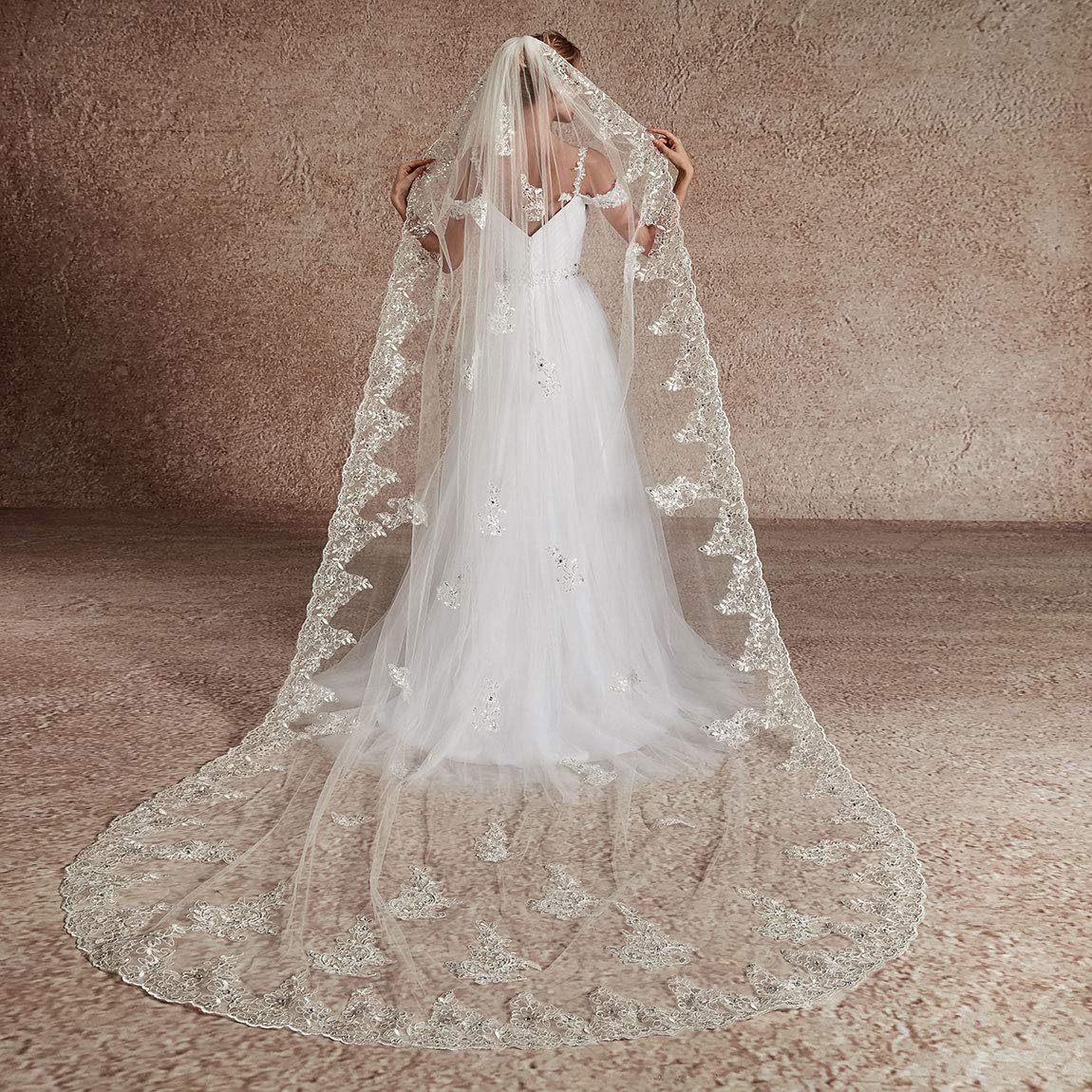 EllieHouse Womens Embroidery Lace Wedding Bridal Veil with Comb S60