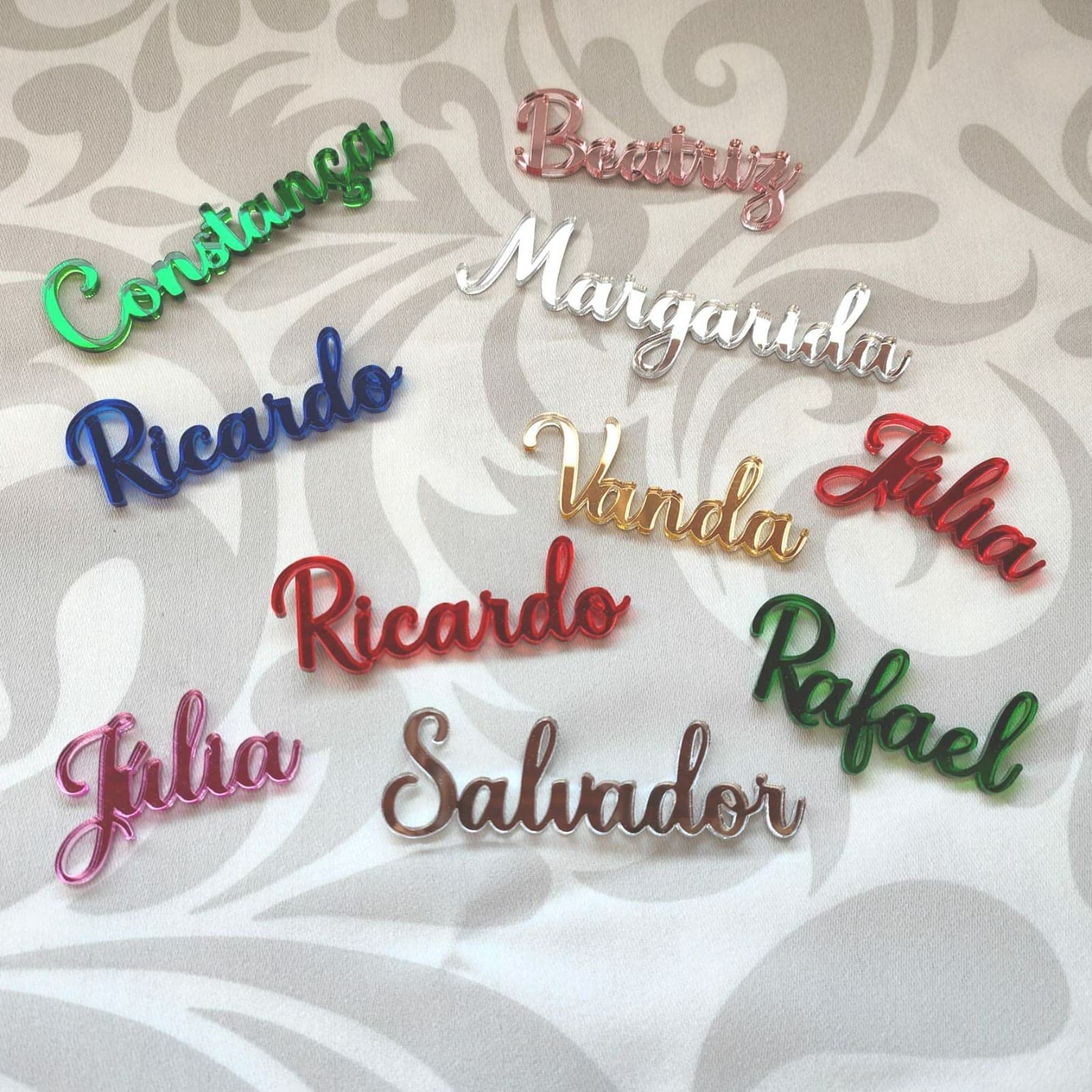 ADOREI - Nombres Decorativos Personalizados cortados con láser de Acrílico Espejo para Decoración, Tarjetas de mesa, Marcadores de Lugar; Marcasitios de boda, Fiesta, eventos, Cumpleaños