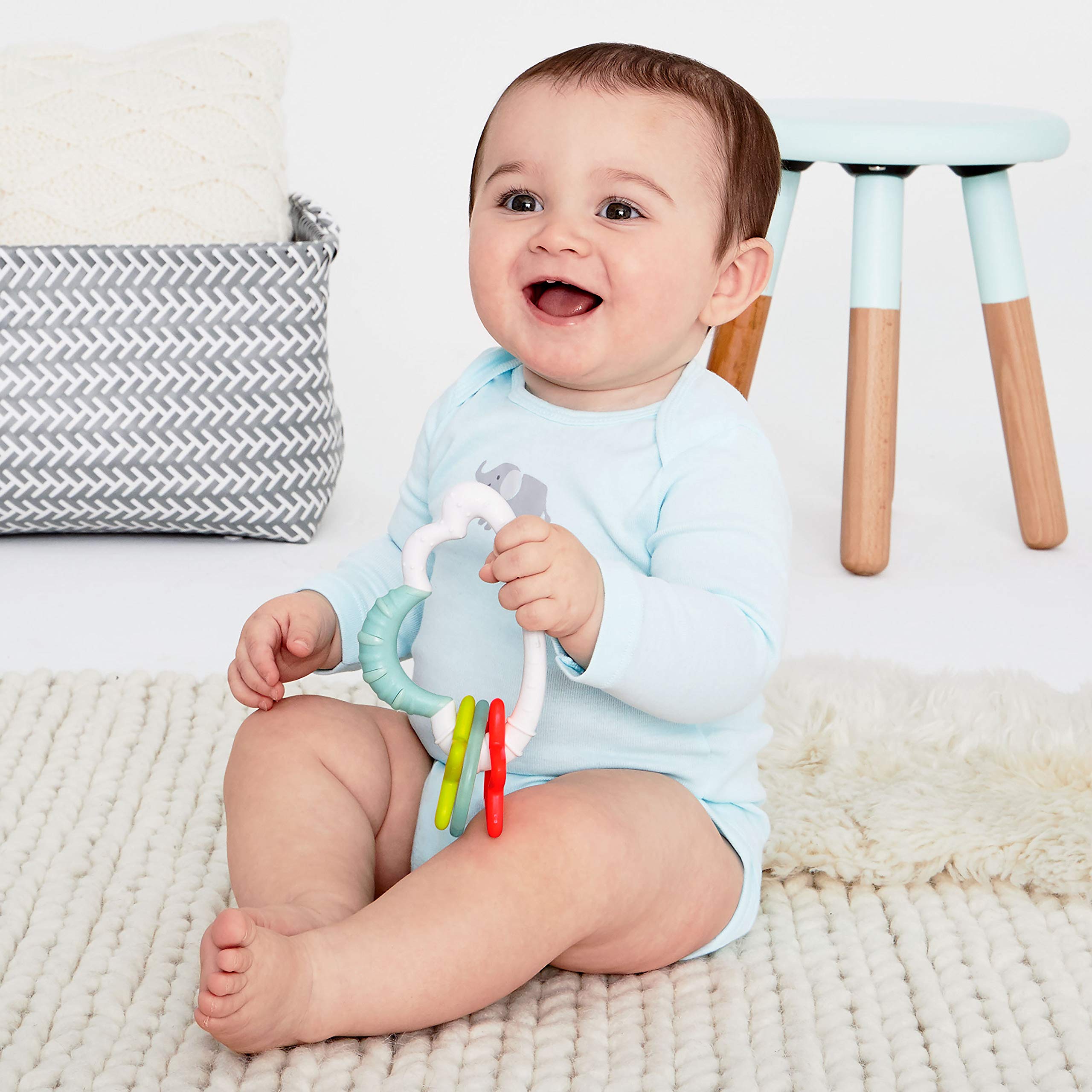 skip hop cloud rattle