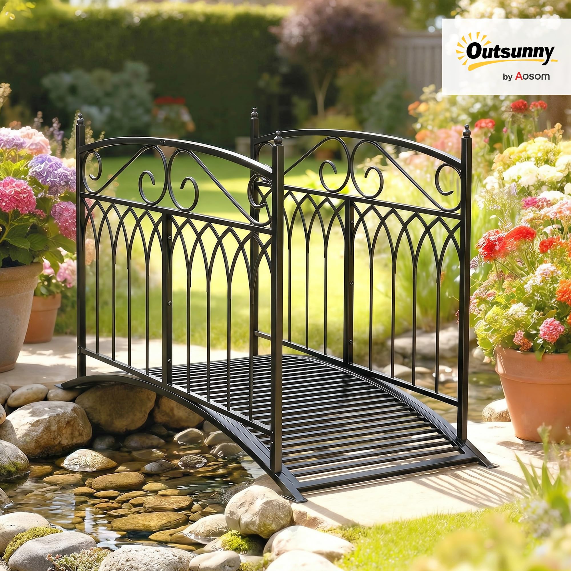 Outsunny Pont de Jardin en Métal Style Baroque - Passerelle Décorative avec Garde-Corps 91cm et Charge 100kg - Pont d'Extérieur 135cm Antirouille pour Bassin Étang Ruisseau et Jardin Japonais, Noir