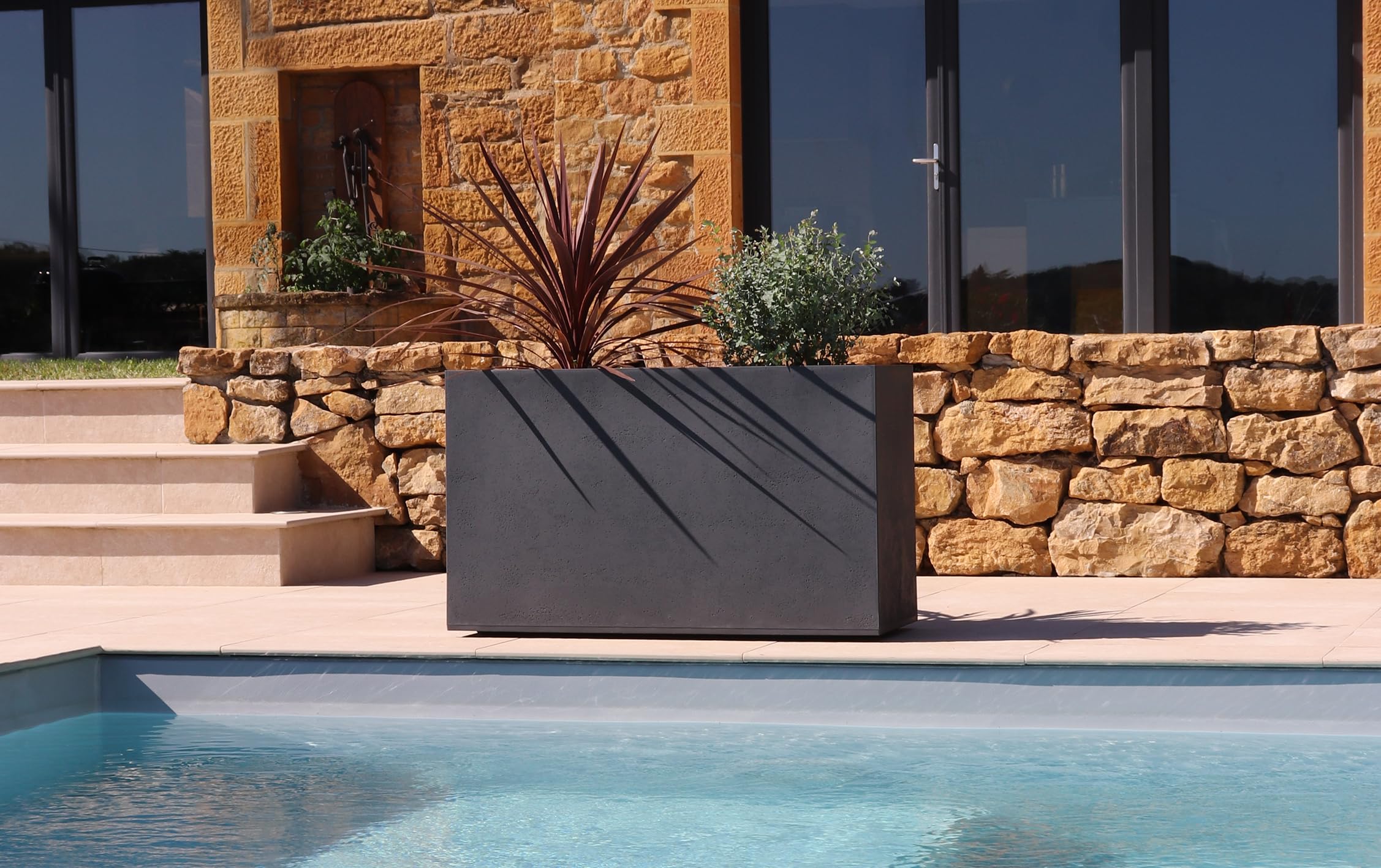 EDA - Basalt 116 L – Dekor Beton-Imitation – doppelwandig – Wasserspeicherbereich – 99,5 x 39,5 x 60 cm – Anthrazitgrau