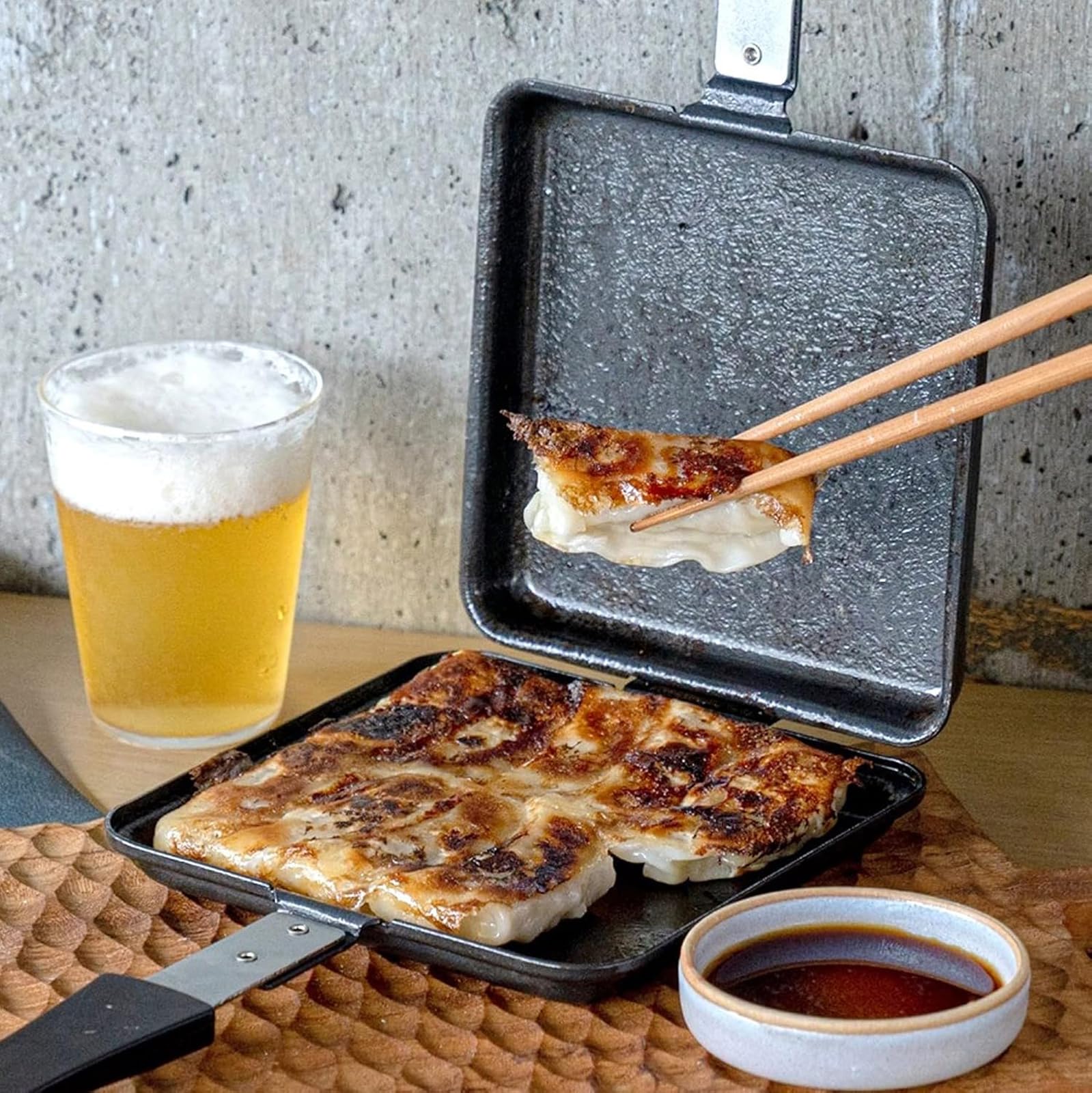 Amazon｜アーネスト 【日本製】 ホットサンドメーカー (餃子焼き器