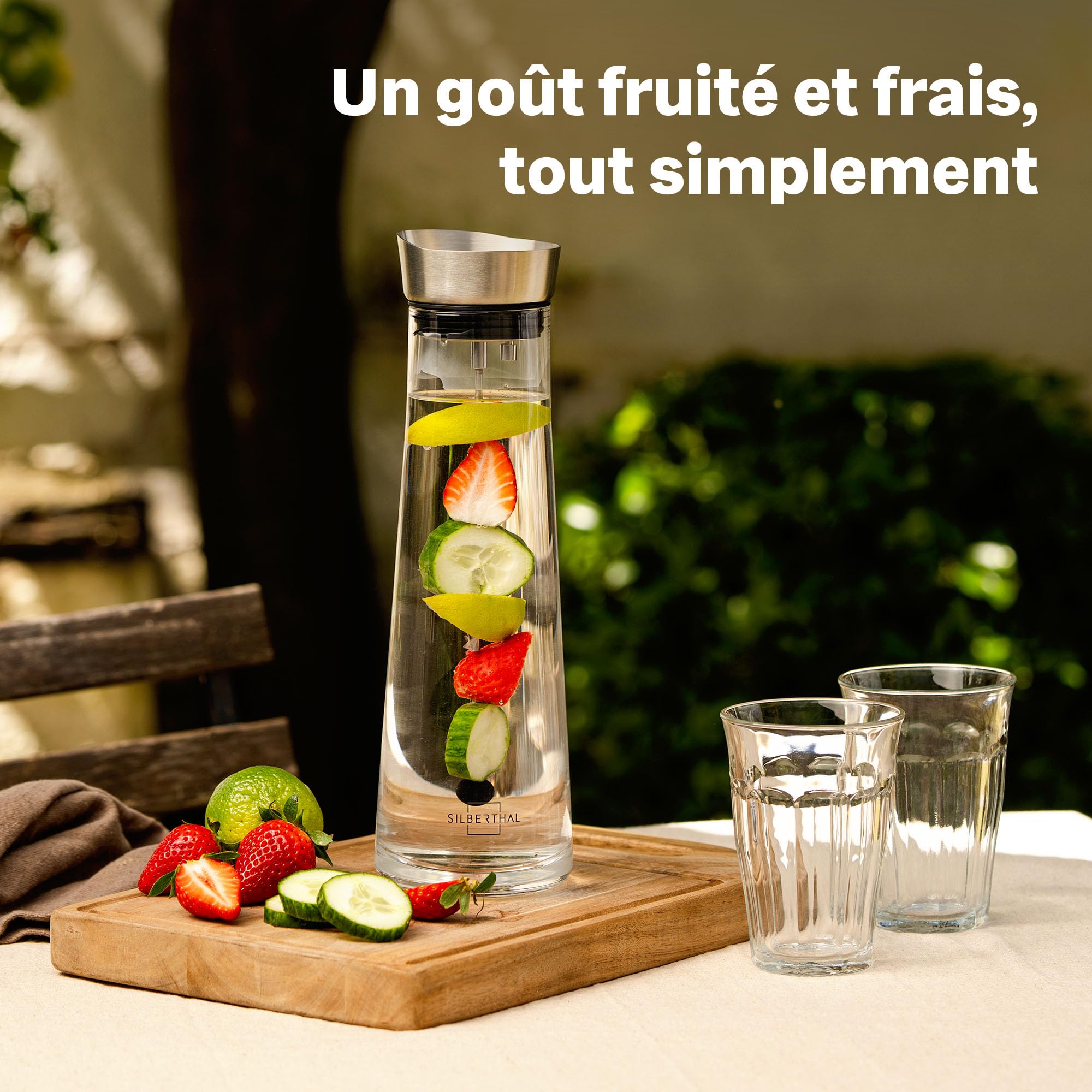 SILBERTHAL Bouteille En Verre Avec Couvercle Verseur En Inox - Infuseur Amovible - 1 litre - Pichet Eau Infusée Detox