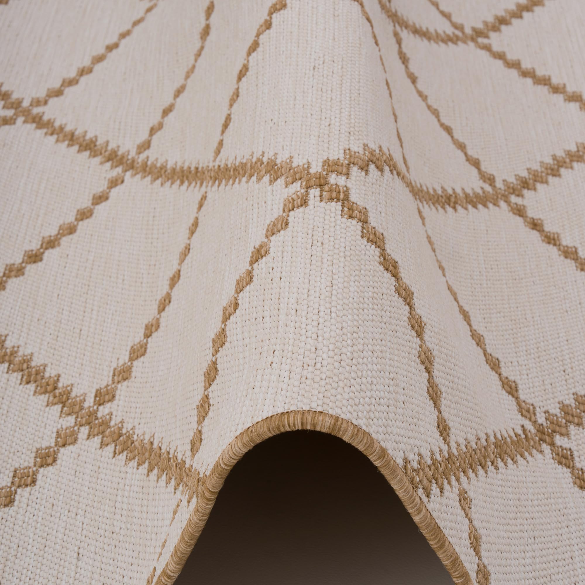 Snapstyle Tapis Couloir Intérieur & Extérieur Newport Beige – Tapis Réversible à Motif Losanges Moderne pour Couloir, Balcon et Terrasse