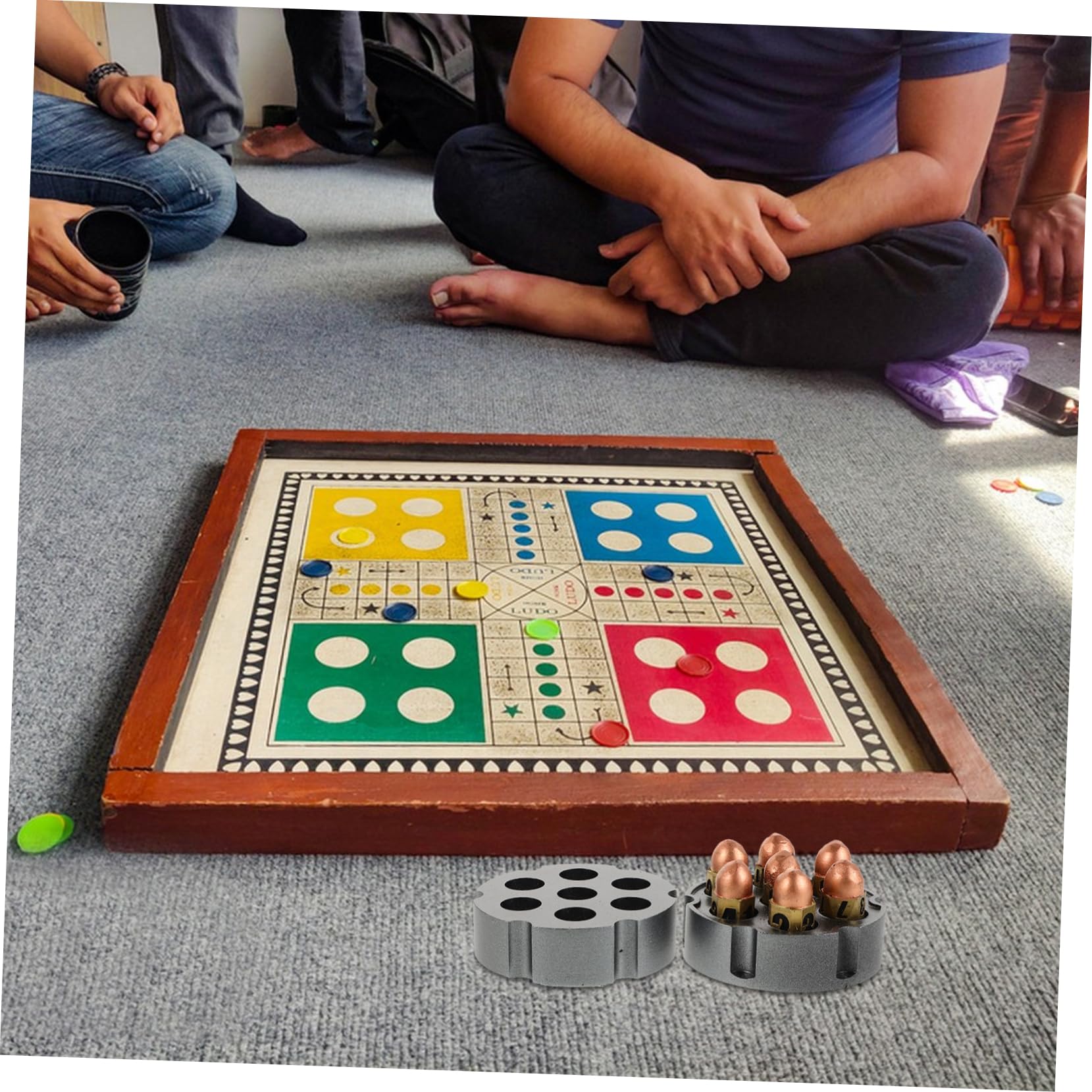Abaodam Set de Dés en Résine avec Socle, 1 Lot, Surface Lisse, Léger et Facile à Transporter, pour Jeux de Société, Fêtes et Bars