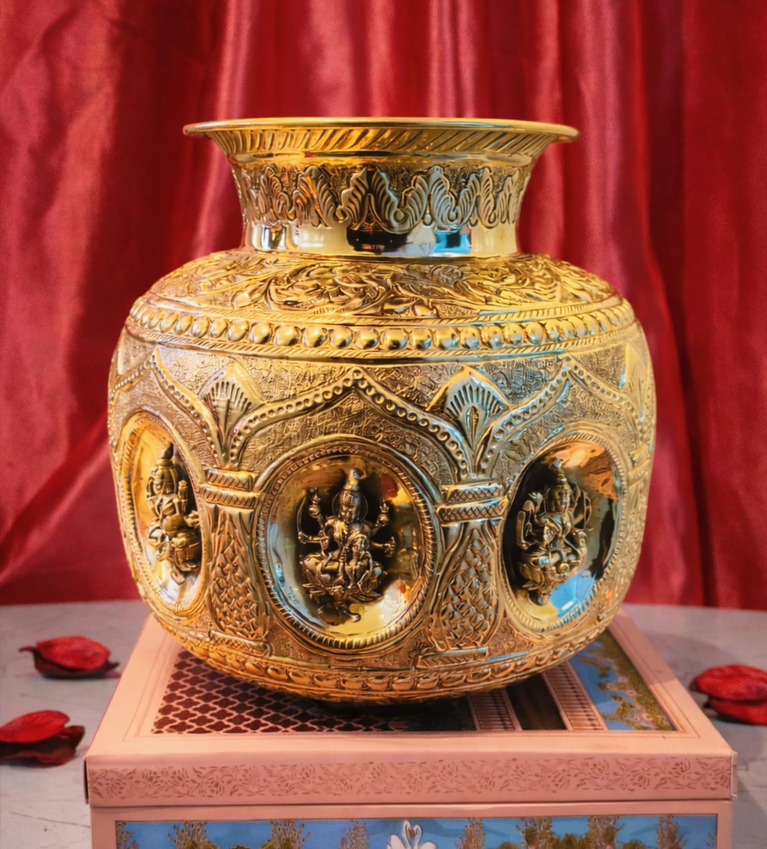Generic Ashtalakshmi Brass Kalash Big Size Gold - Image 1