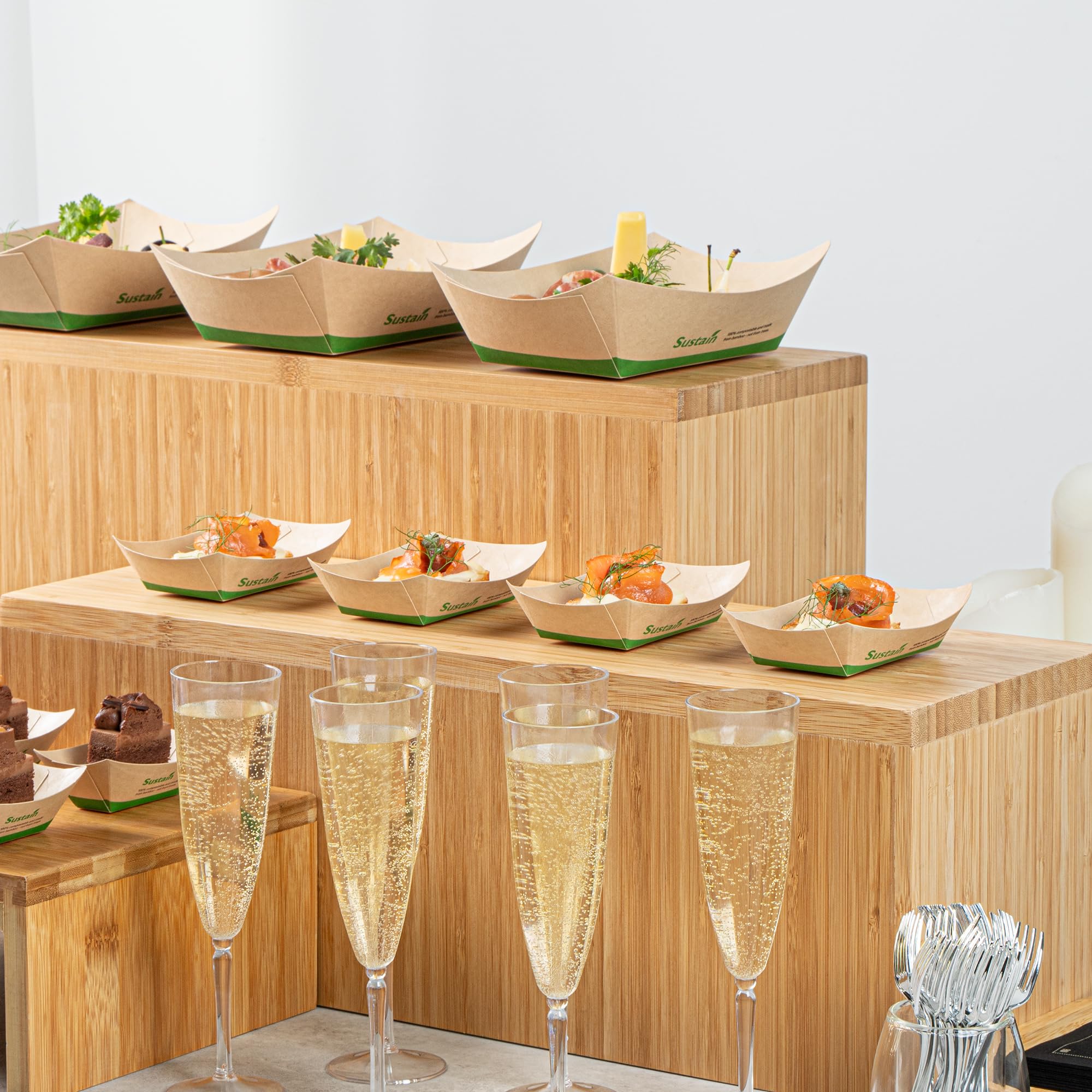 Restaurantware -Sustain - Barcos desechables de comida de 4 onzas, 50 bandejas de papel resistentes para alimentos, con forro de ácido poliláctico, compostables, bandejas de servir de papel de bambú