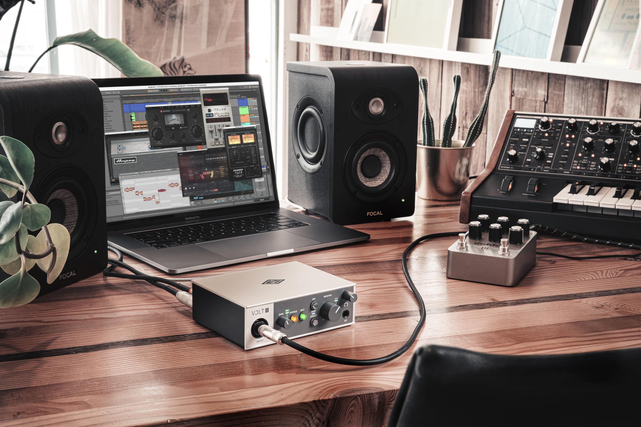 Universal Audio Volt 1 Interfaccia audio USB per recording, podcasting e streaming con essenziale software audio