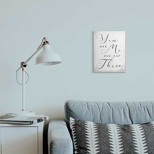 Miniatura 2 de Stupell Industries You Me and Our Three Phrase Family Home Quote - Placa de pared de diseño de Daphne Polselli, 10 x 15, blanco roto