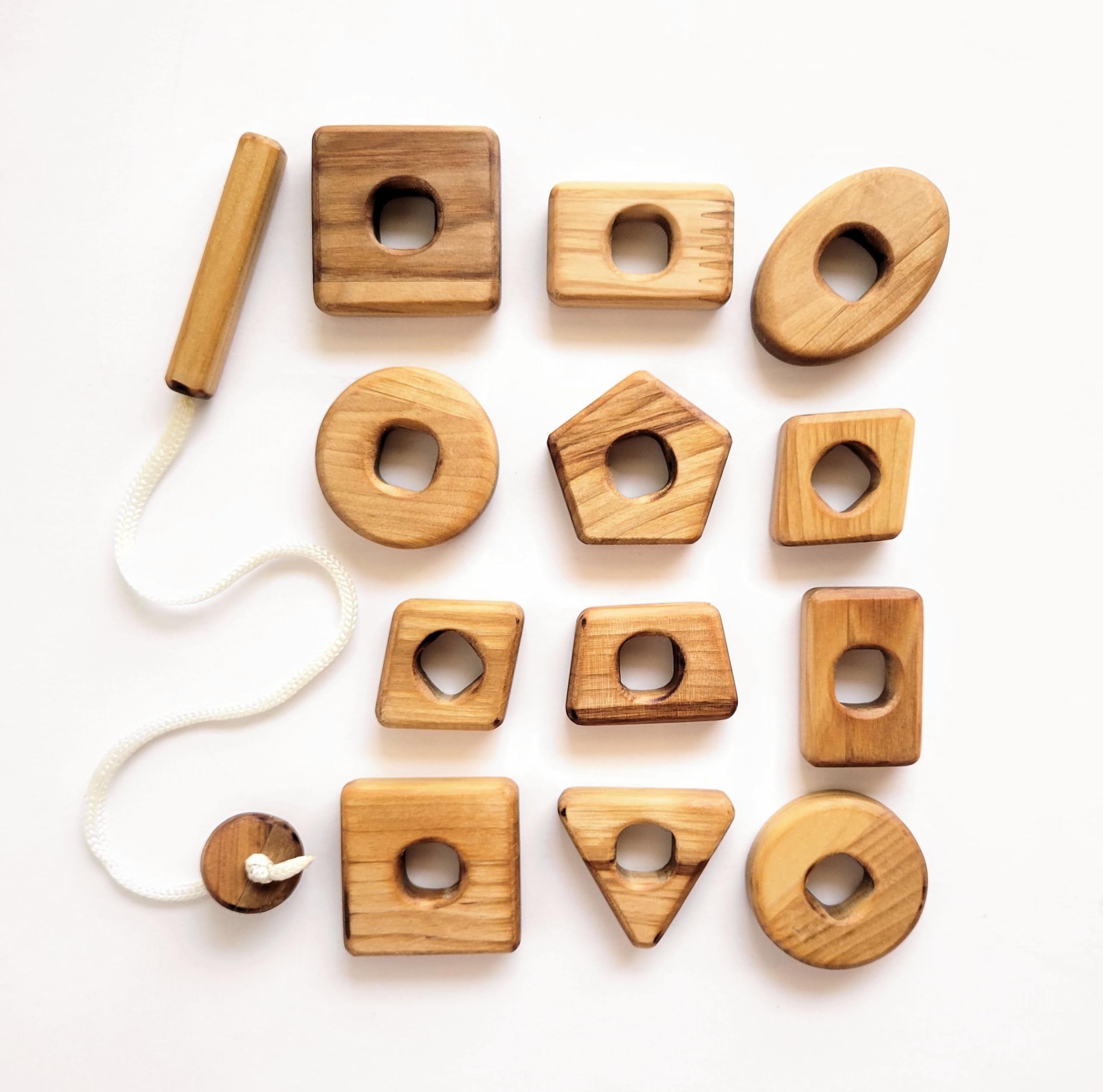 Large Wood Lacing Beads for Toddlers, Montessori Preschool Toys, Lacing Toys for 3 Year olds, Learning & Education, Montessori Toys for 3 Year Old Preschool Learning Activities