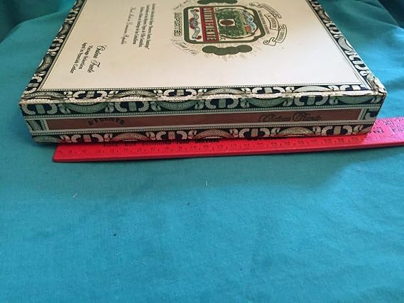 Compatible with Vintage Arturo Fuente Chateau Fuente Natural Wooden Cigar Box empty