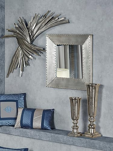 Miniatura 2 de Touch of Class Espejo de pared cuadrado Decca de estilo contemporáneo con ribete de cabeza de clavo, decoración de estilo moderno plateado para